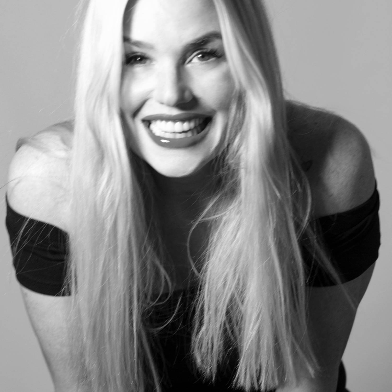 Joni Allen photo
