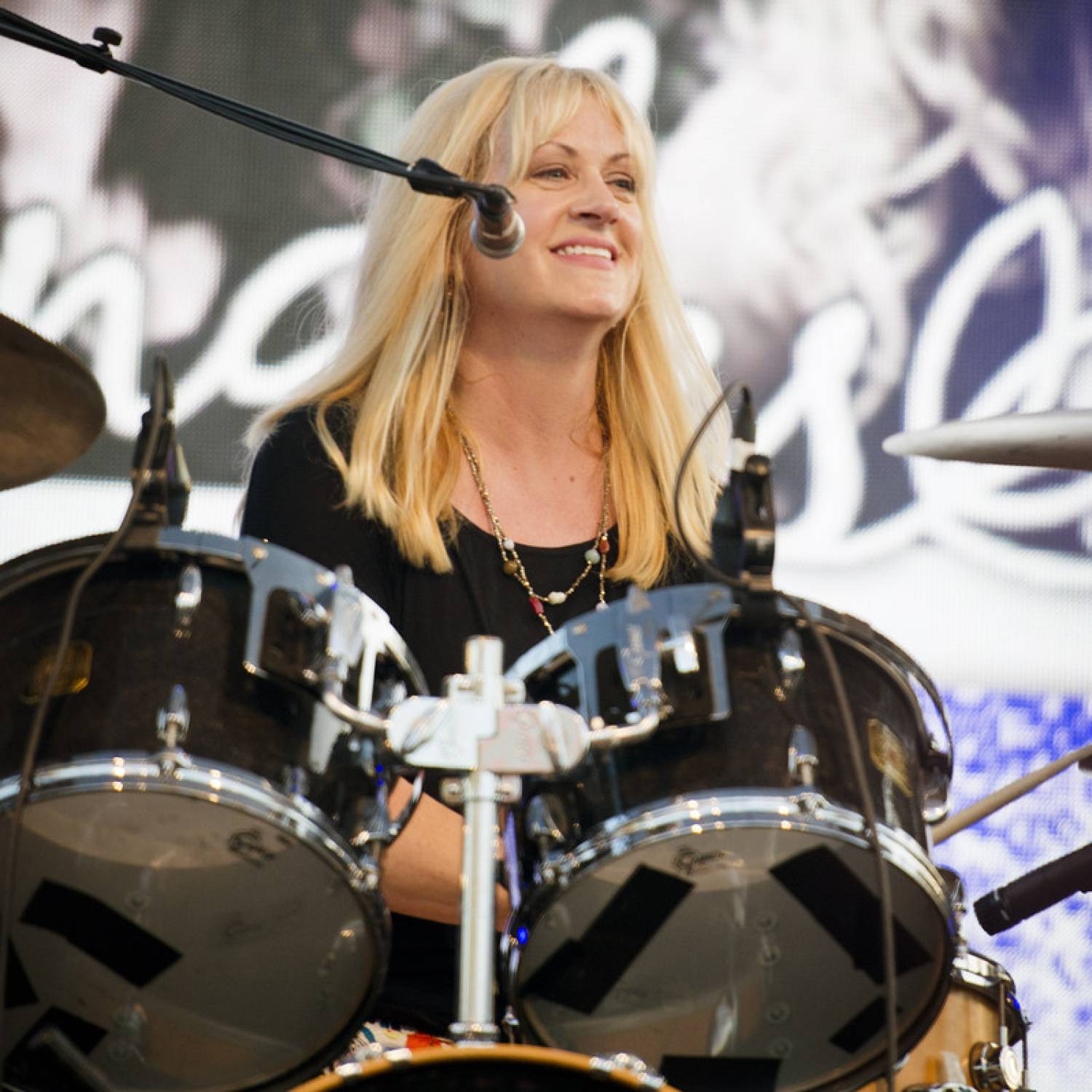 Debbi Peterson photo