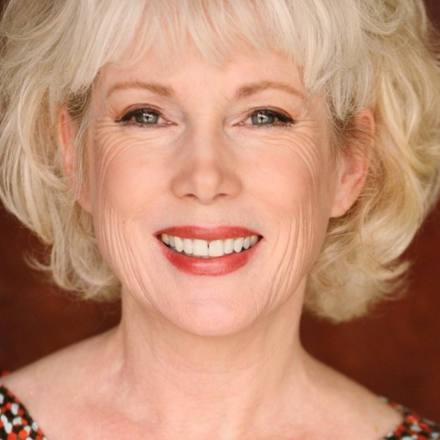 Julia Duffy photo