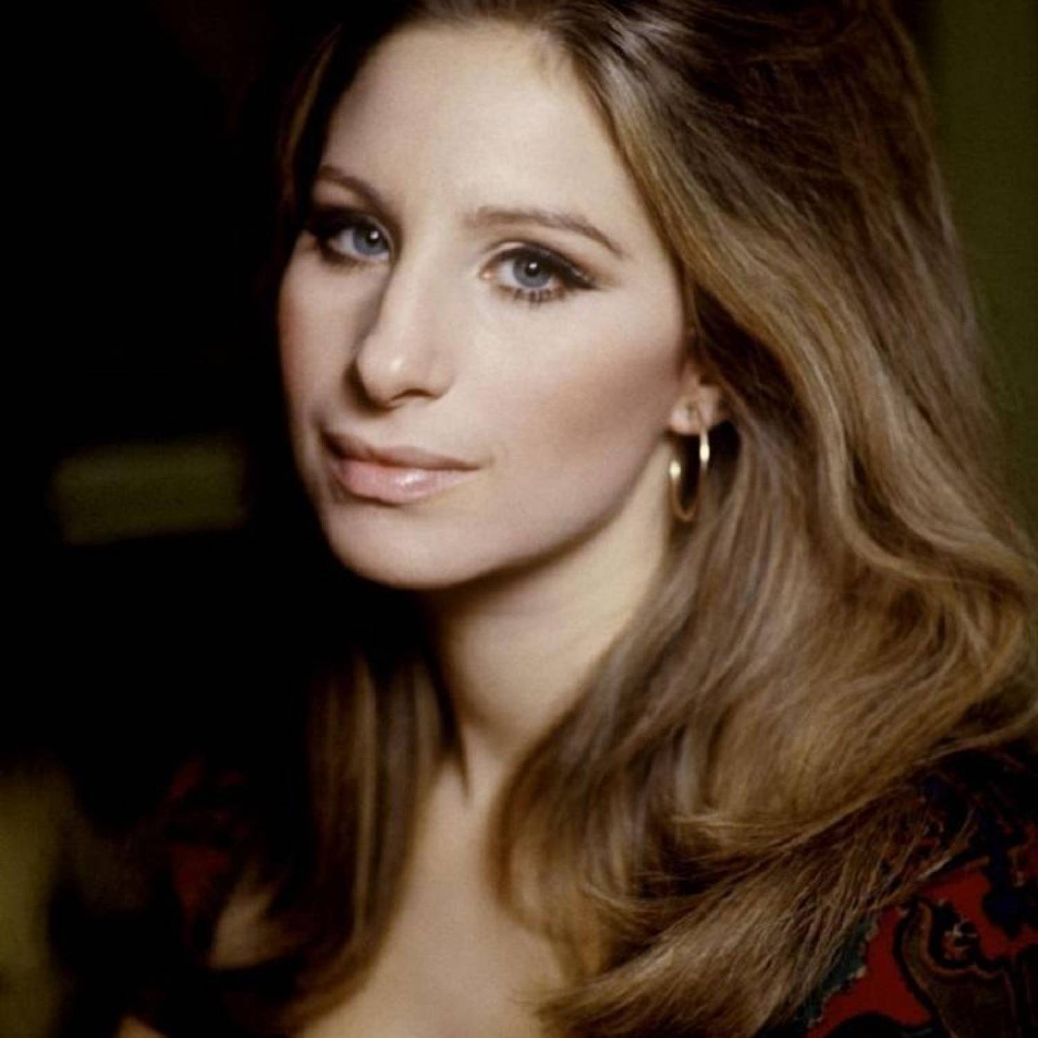 Barbra Streisand photo