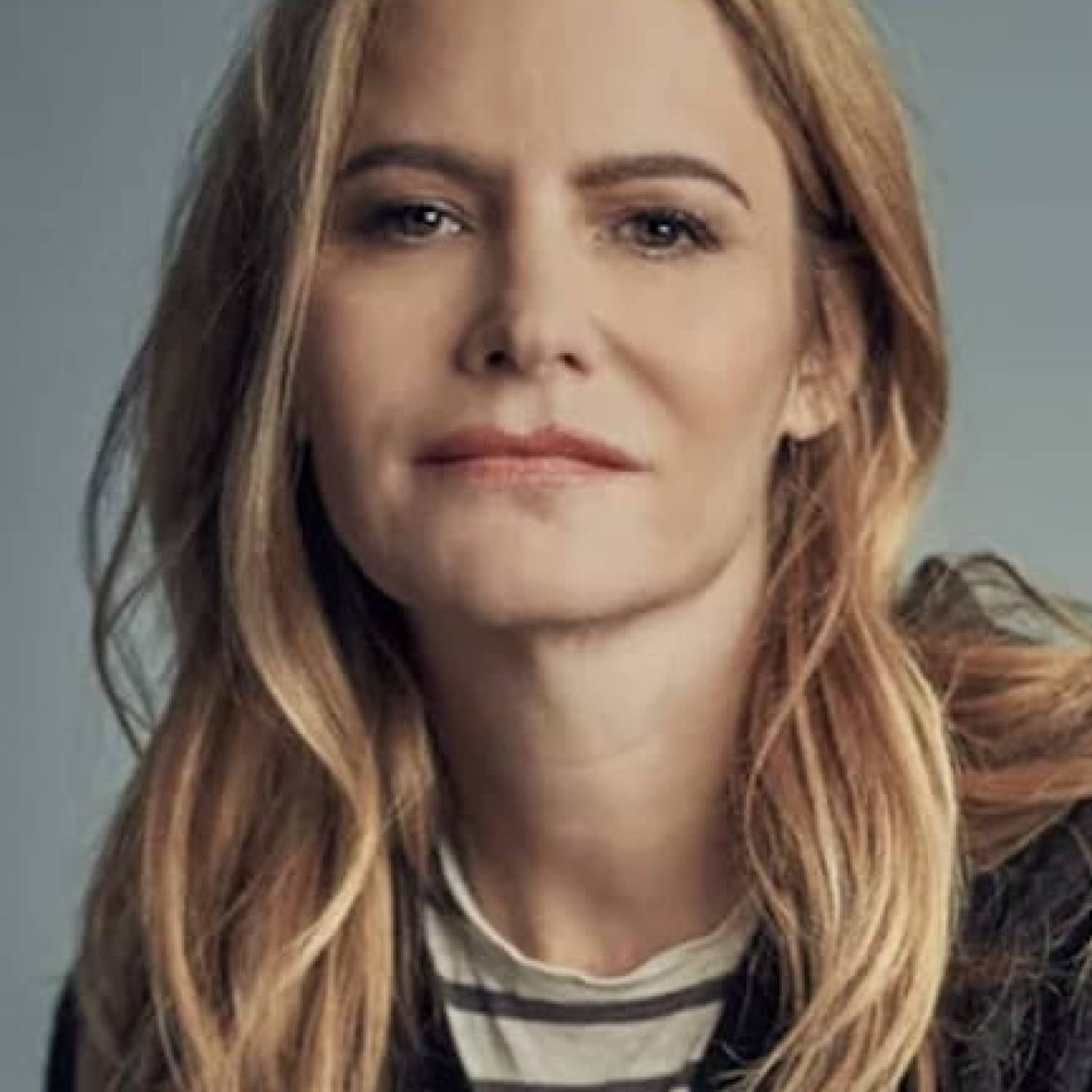 Jennifer Jason Leigh photo