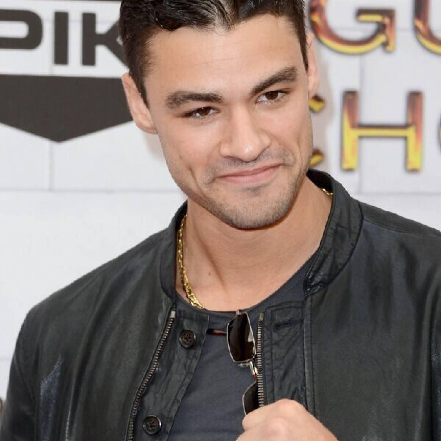 Kristopher Van Varenberg photo