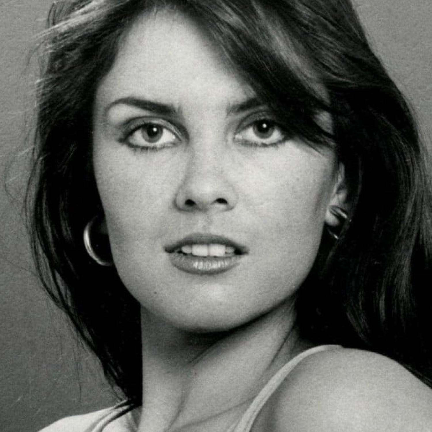 Caroline Munro photo