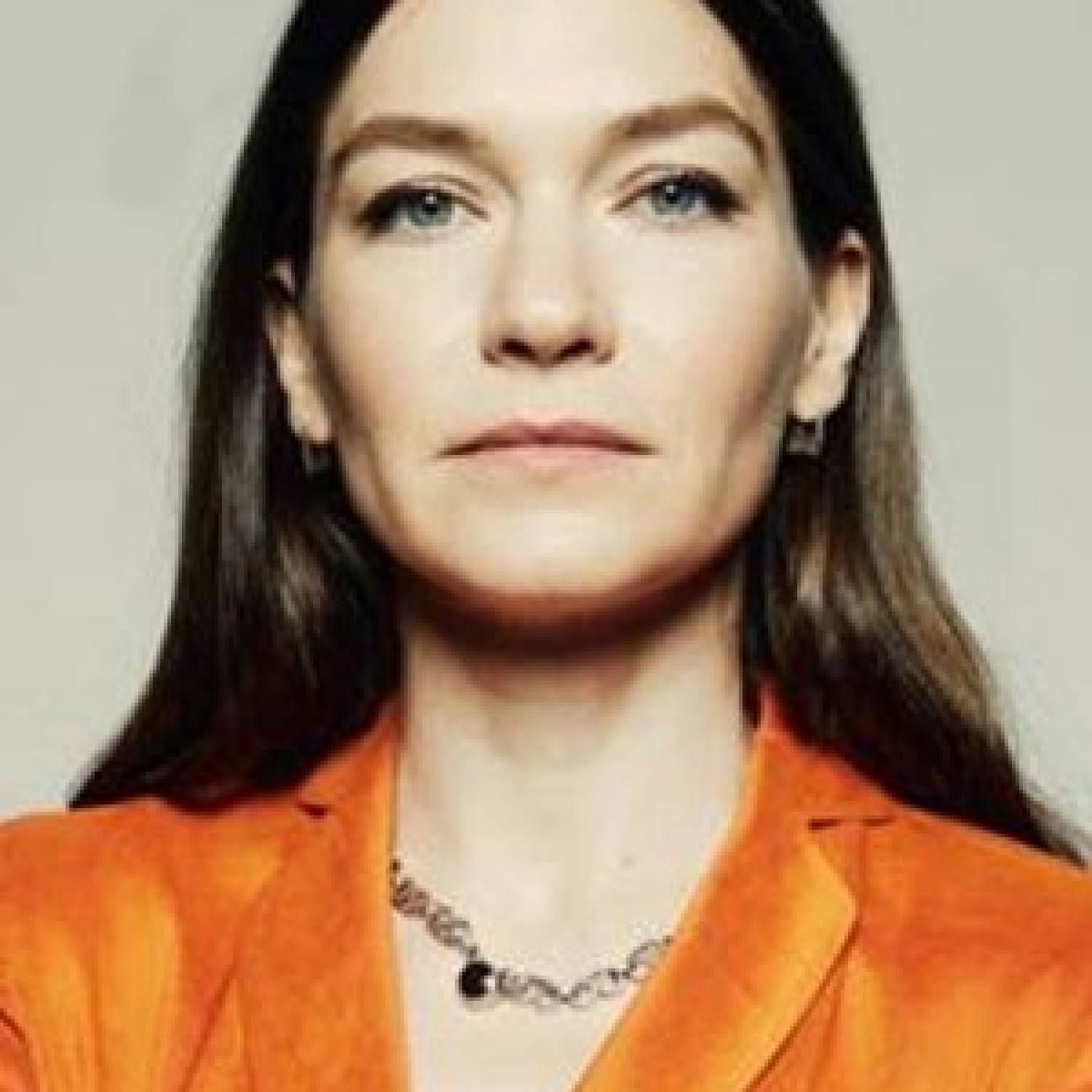 Hannah Gross photo