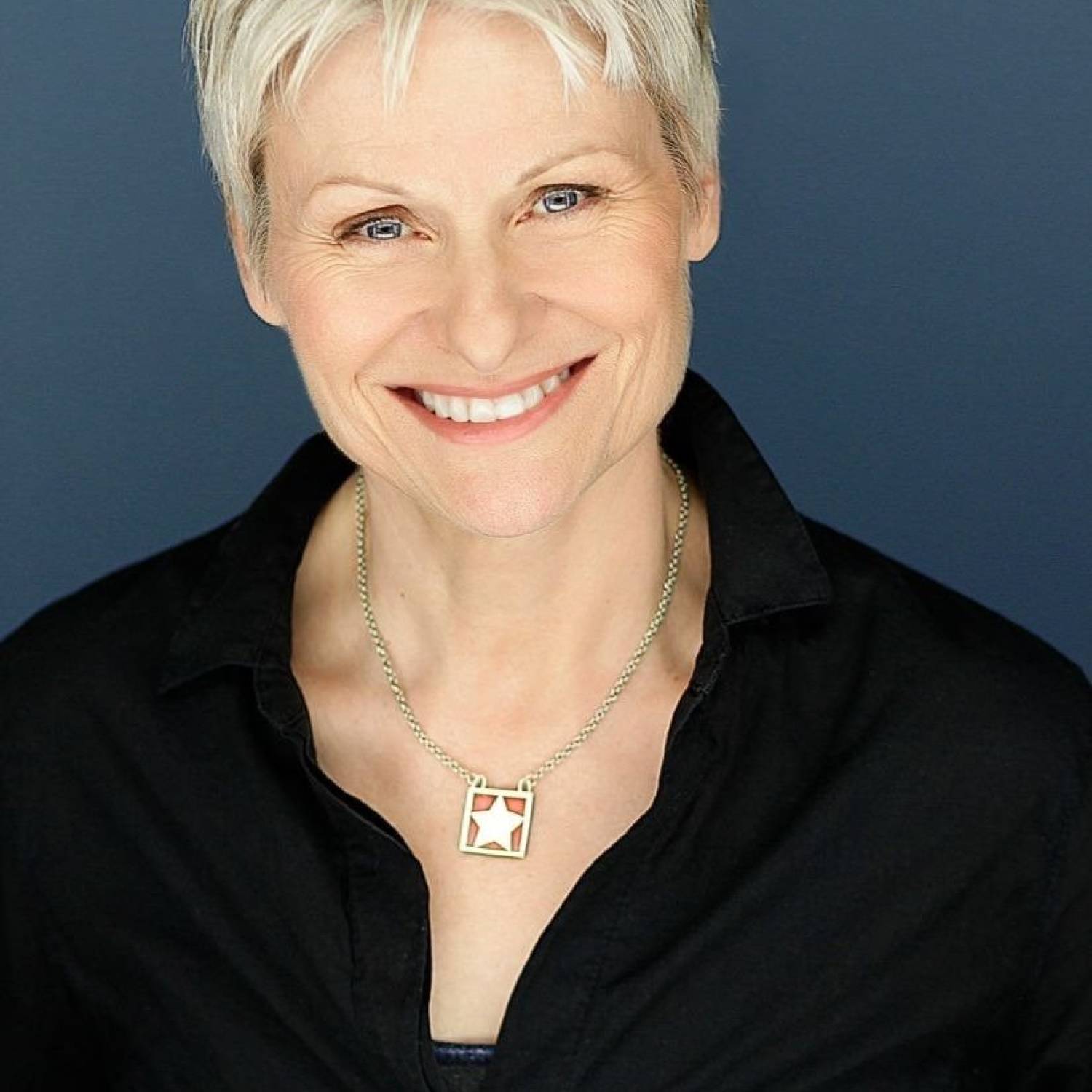 Julie Lemieux photo