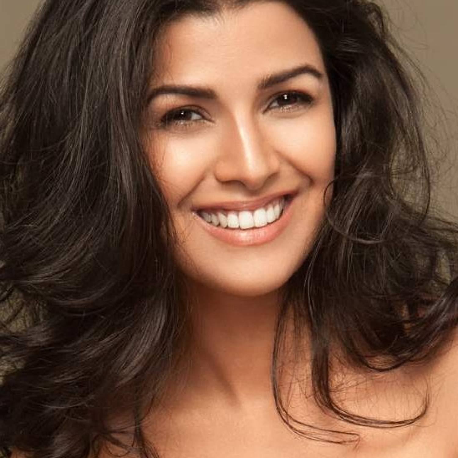 Nimrat Kaur photo
