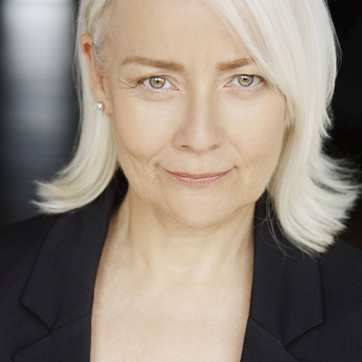 Dawn Ford photo