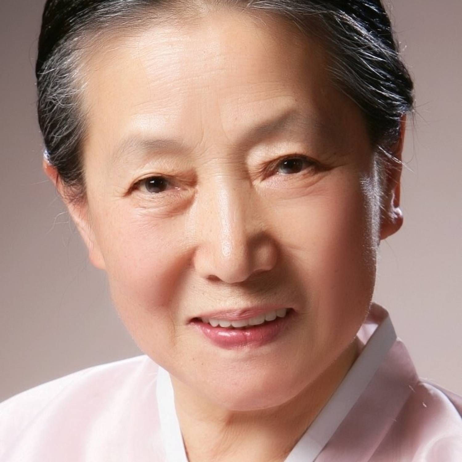Yeong-Soon Son photo