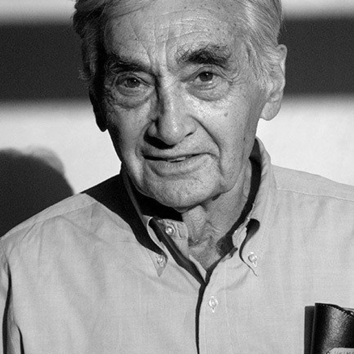 Howard Zinn photo