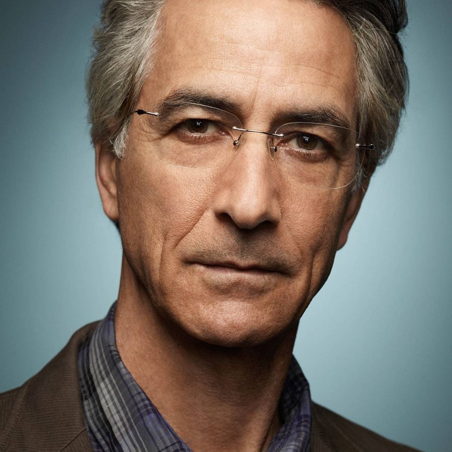 David Strathairn photo