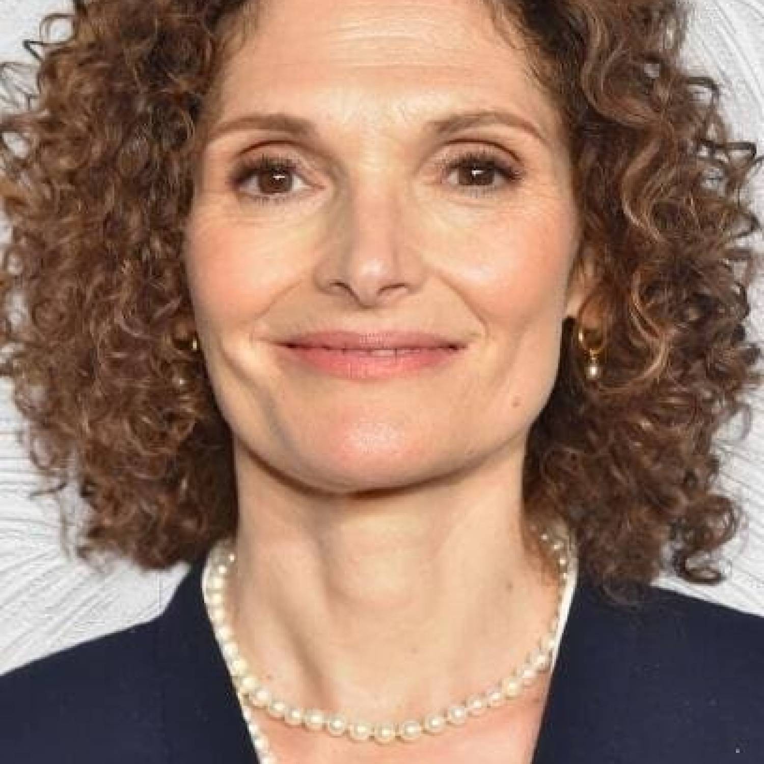 Mary Elizabeth Mastrantonio photo