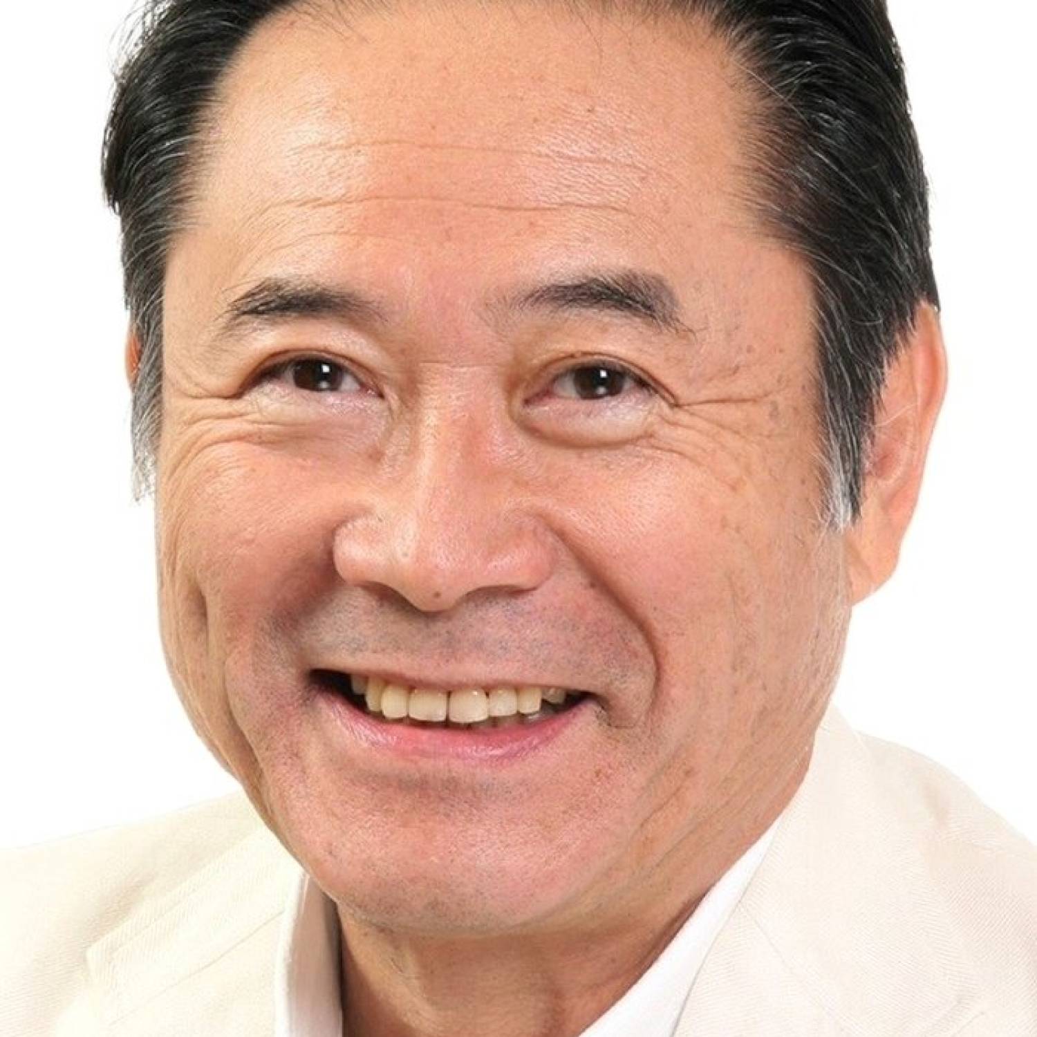 Gin Maeda photo