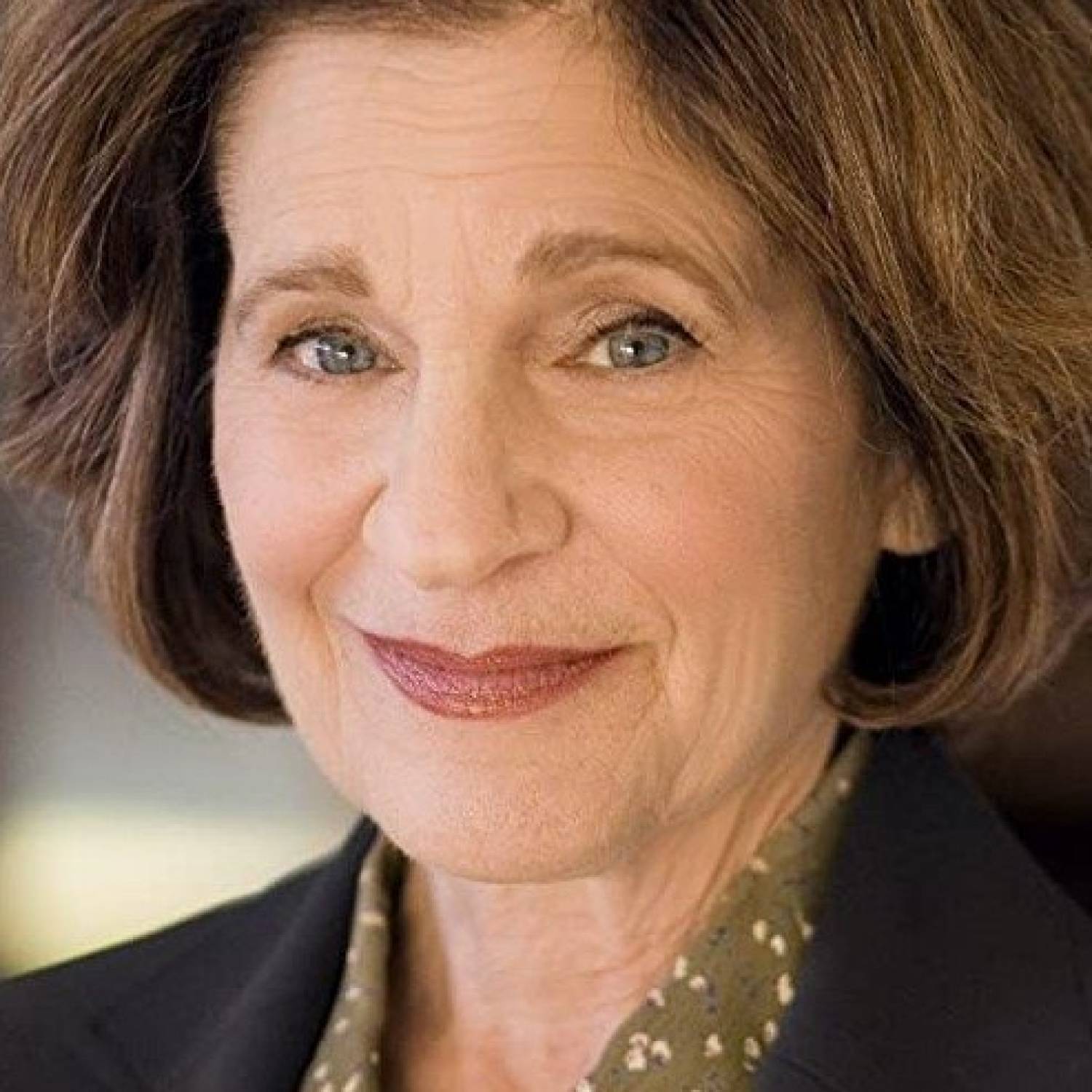 Annie Abbott photo