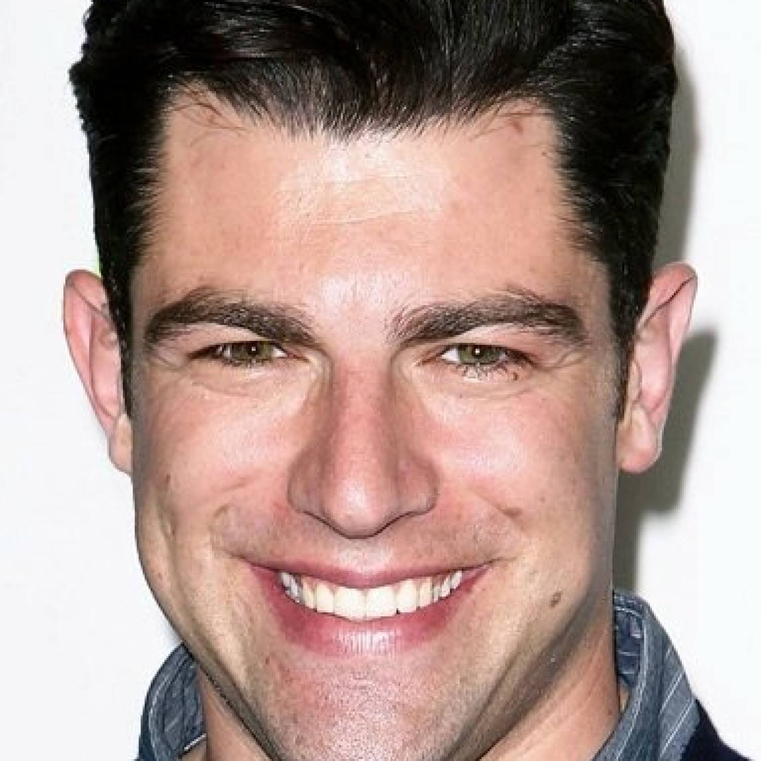 Max Greenfield photo