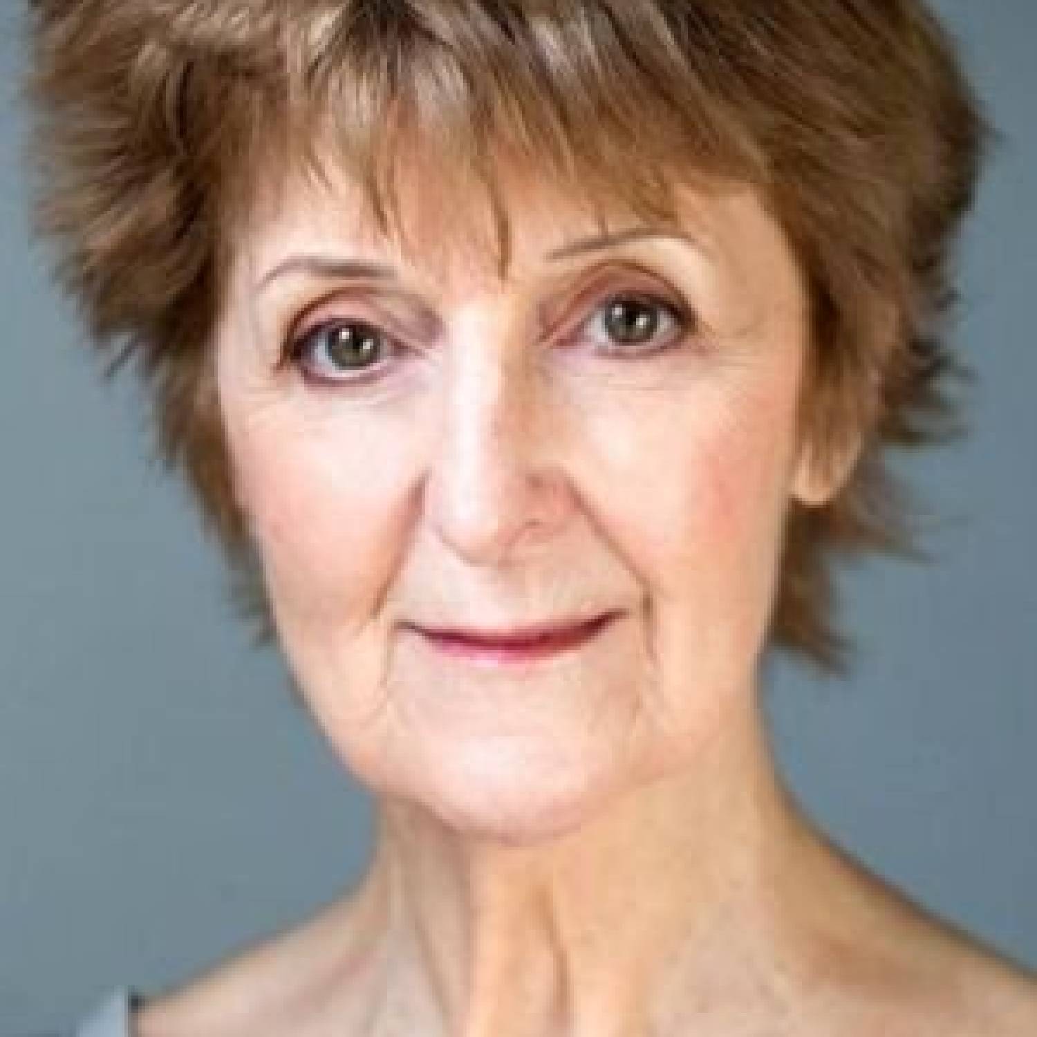 Elizabeth Bennett photo