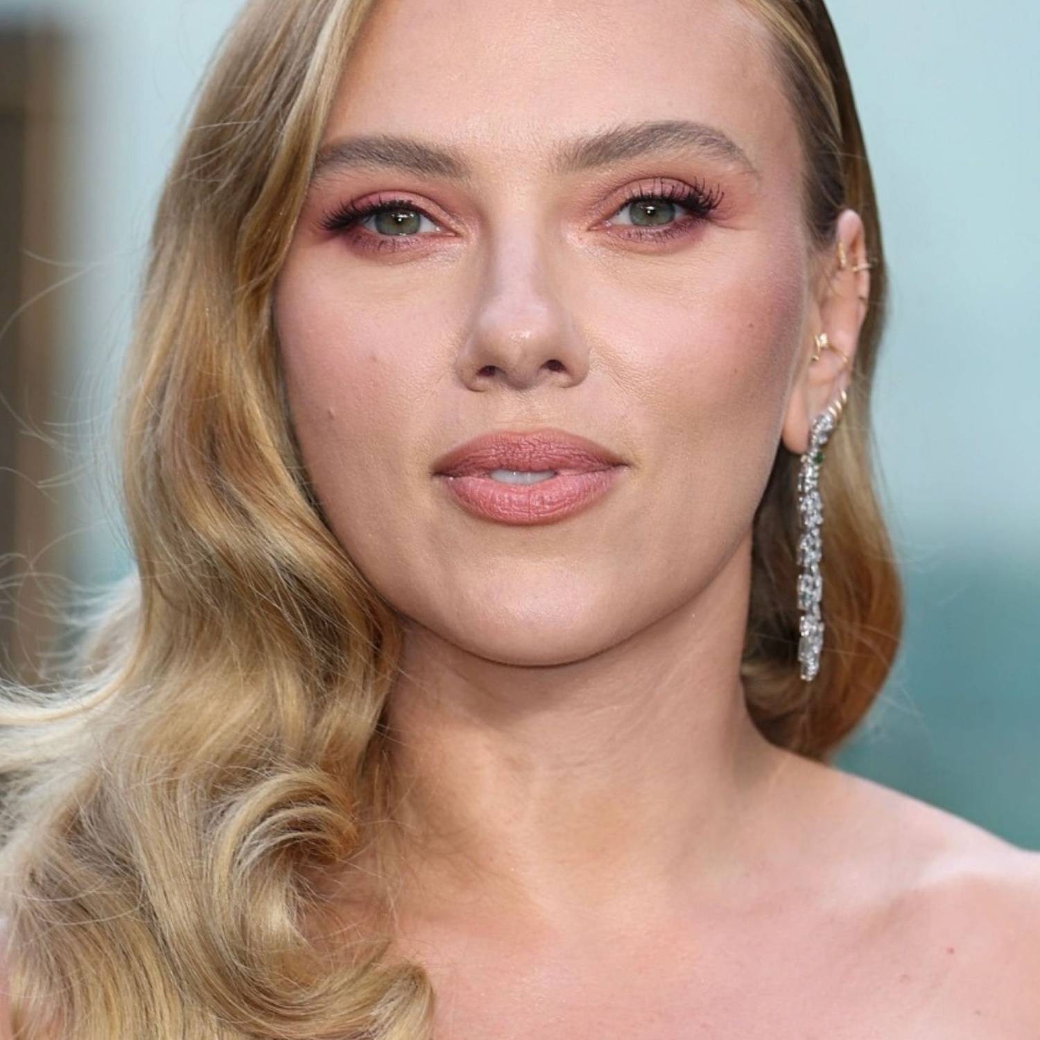 Scarlett Johansson photo