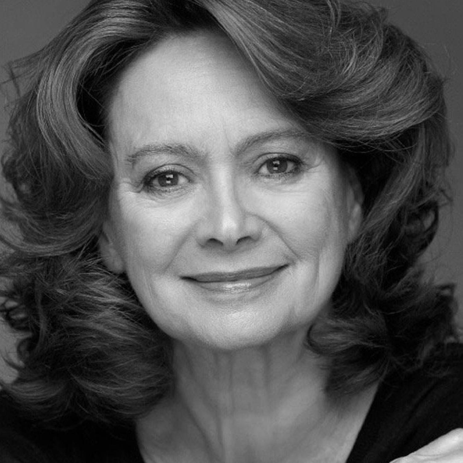 Francesca Annis photo