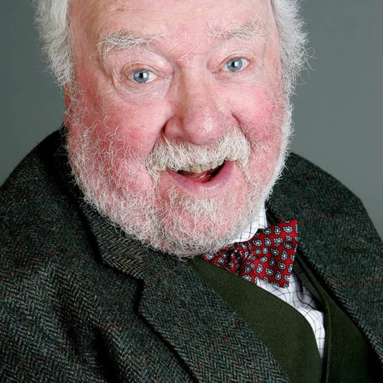 Freddie Jones photo