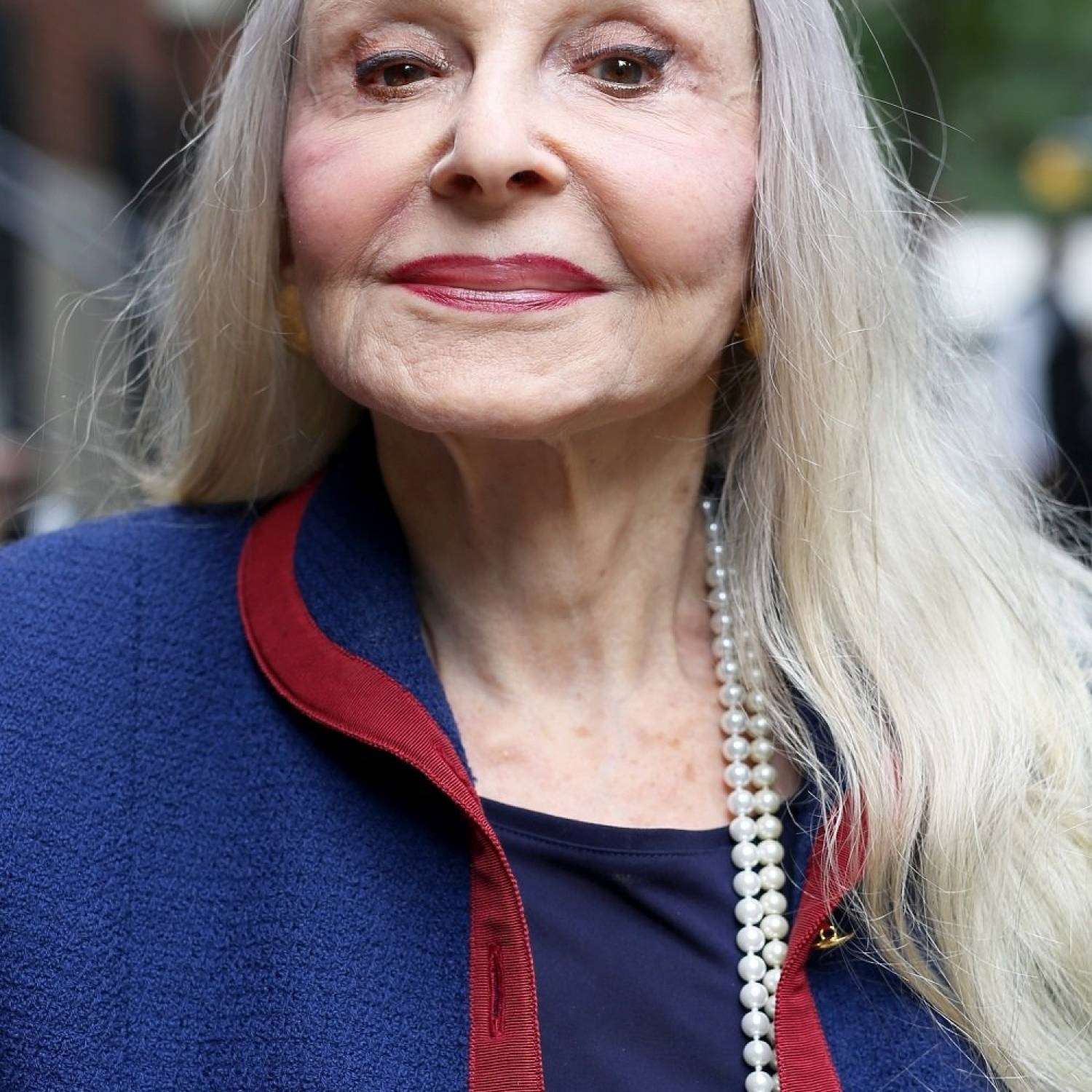 Joyce Carpati photo