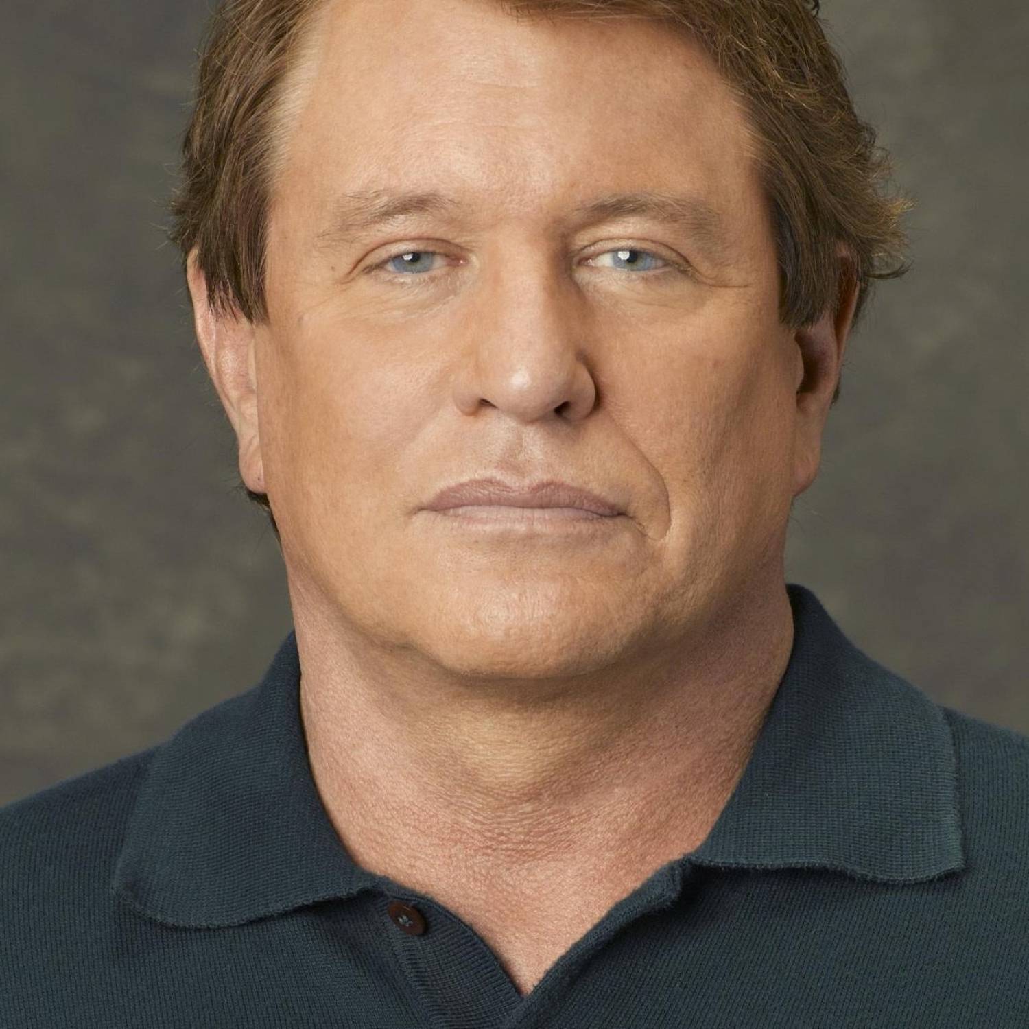 Tom Berenger photo