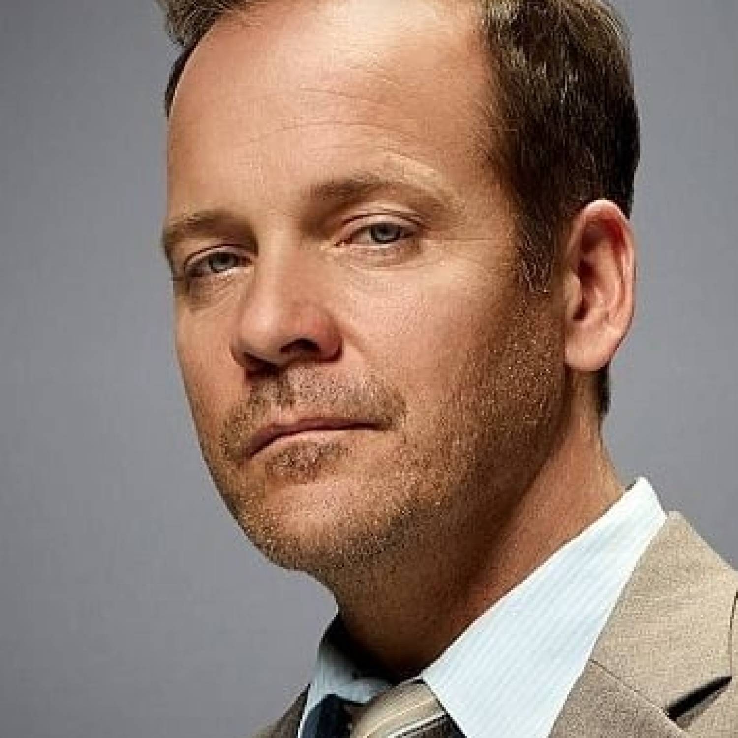 Peter Sarsgaard photo