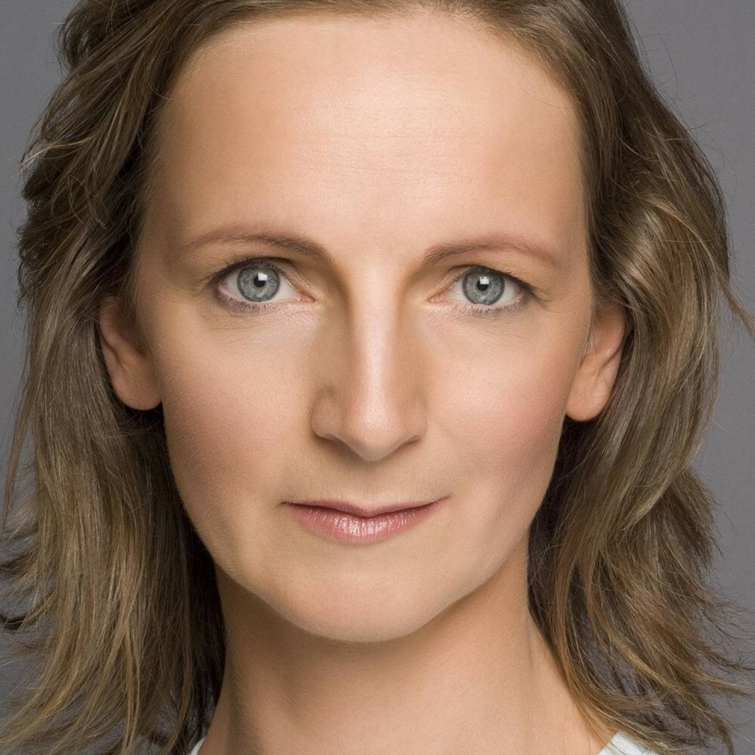 Norma Sheahan photo