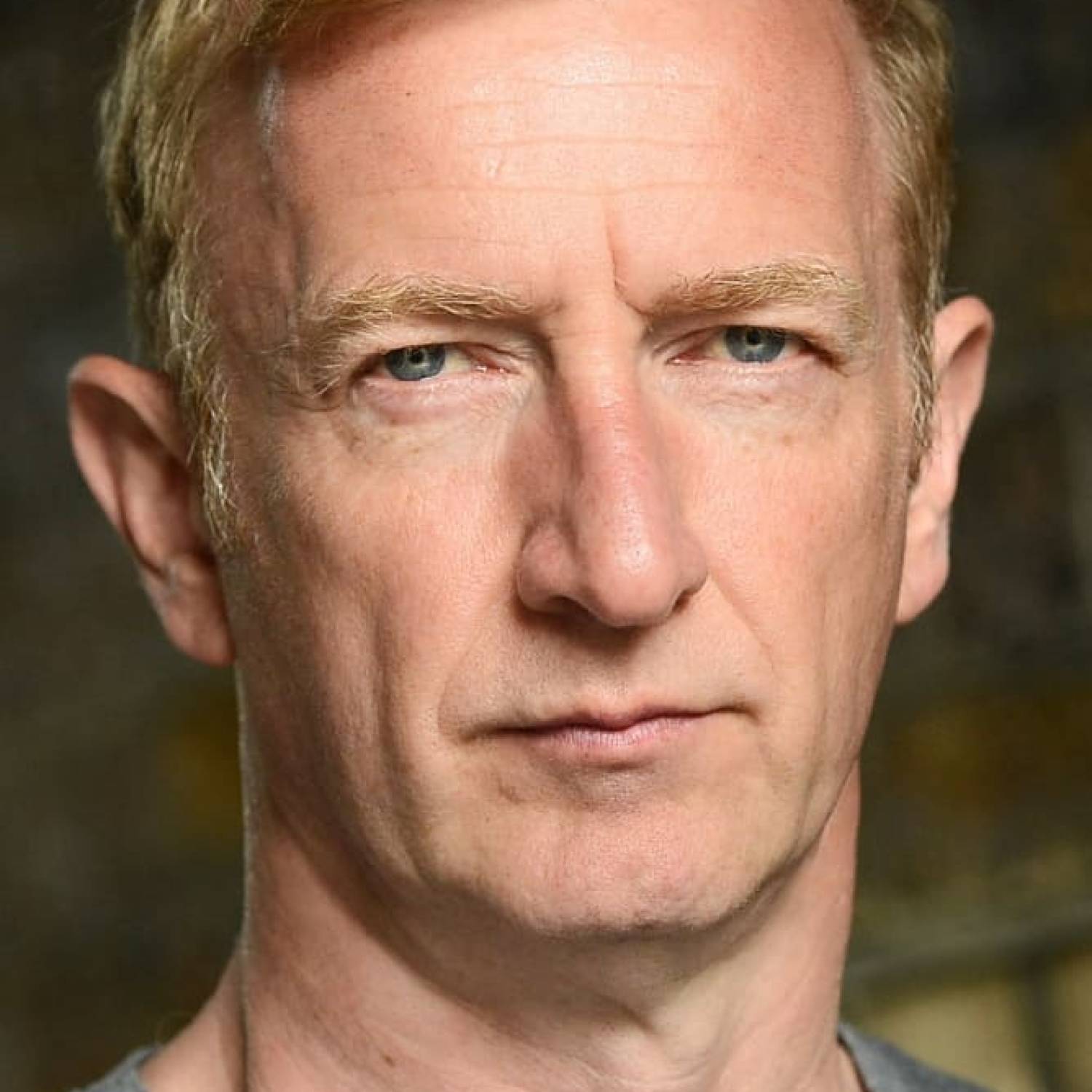 Steffan Rhodri photo