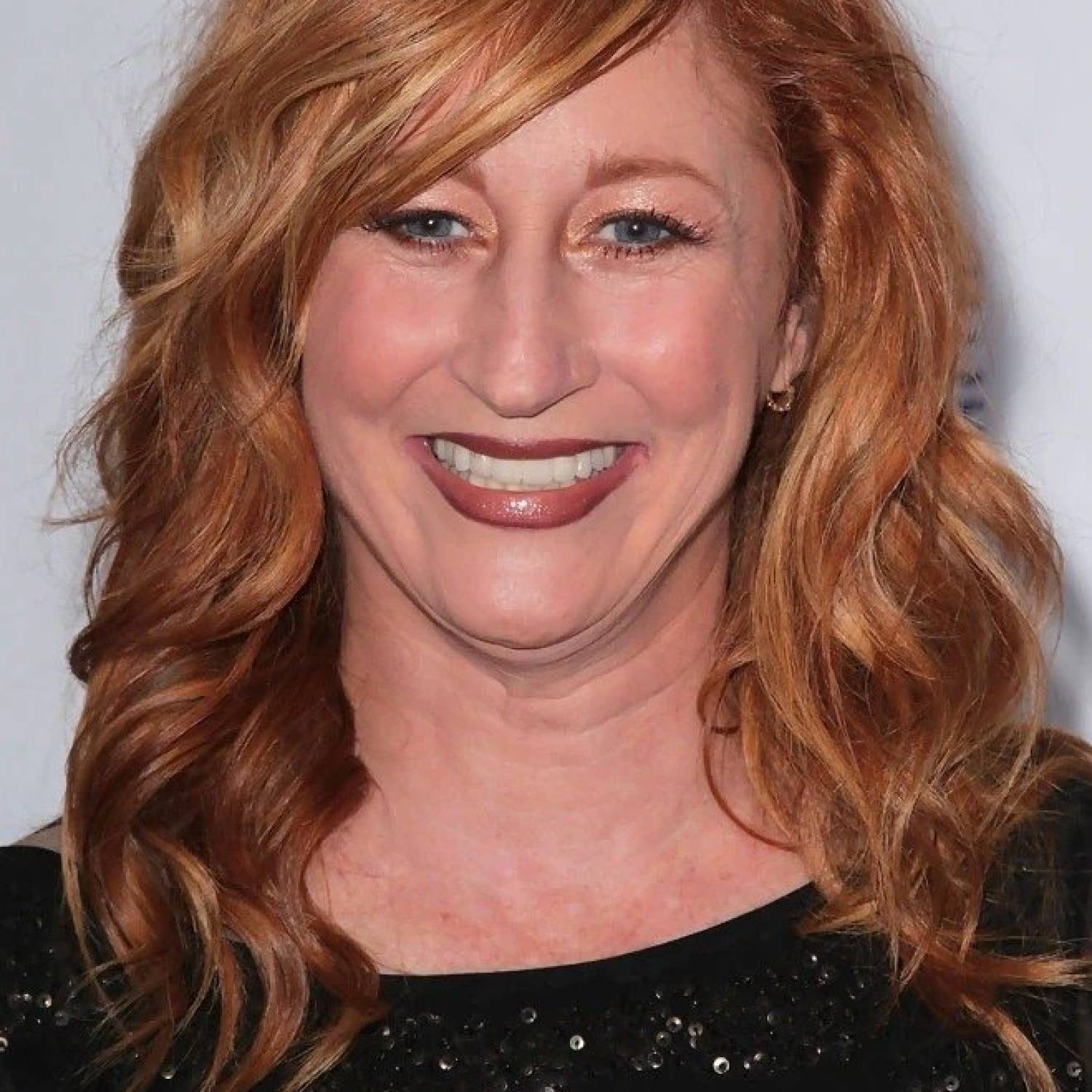 Vicki Lewis photo