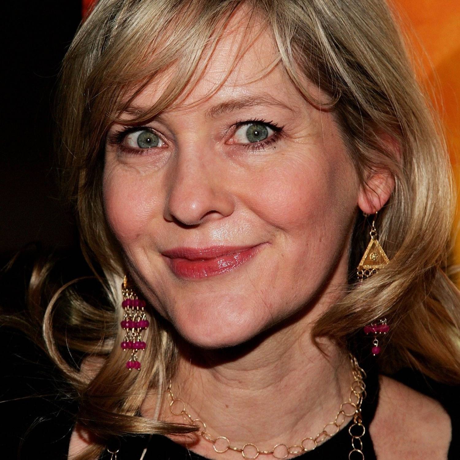 Linda Larkin photo