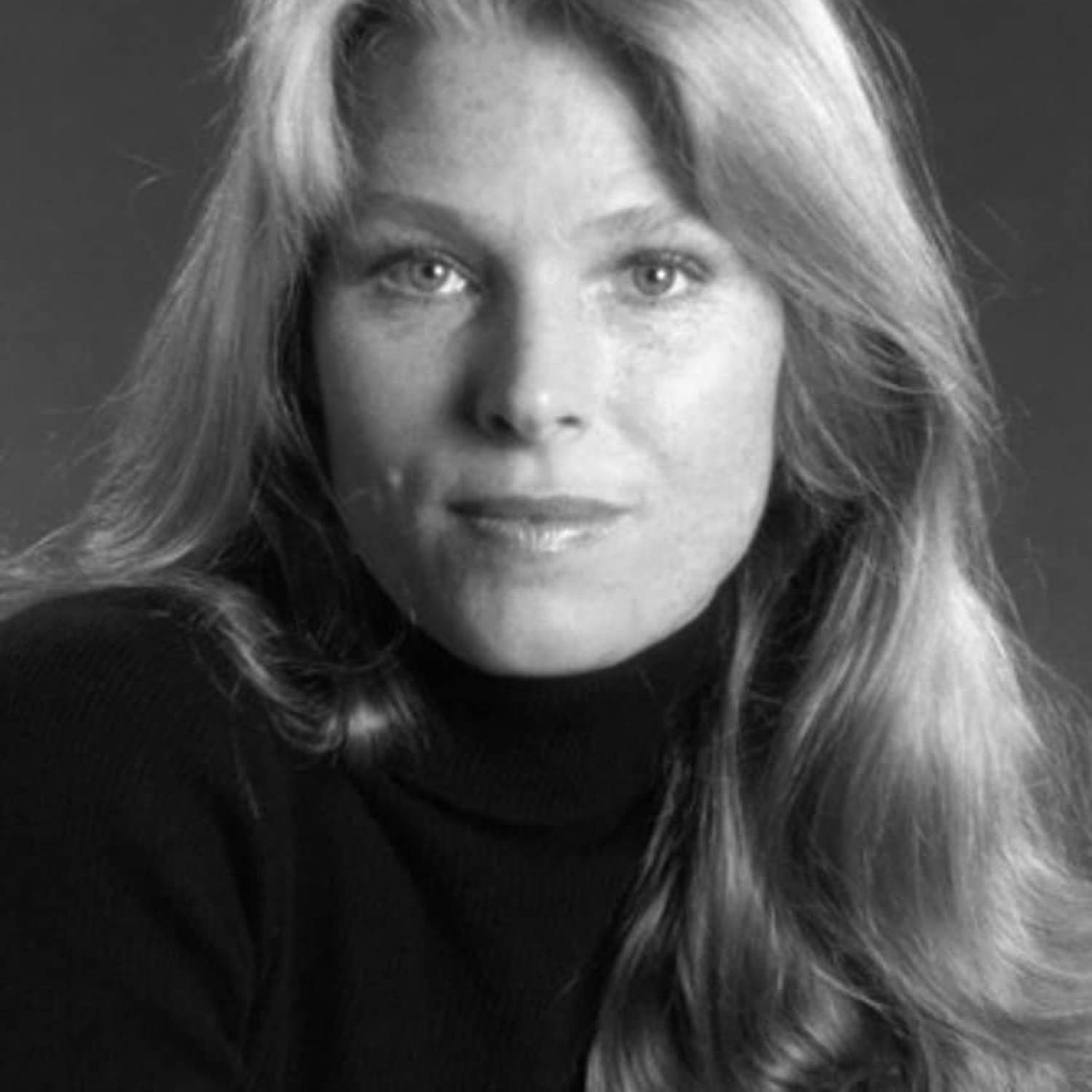 Mariette Hartley photo