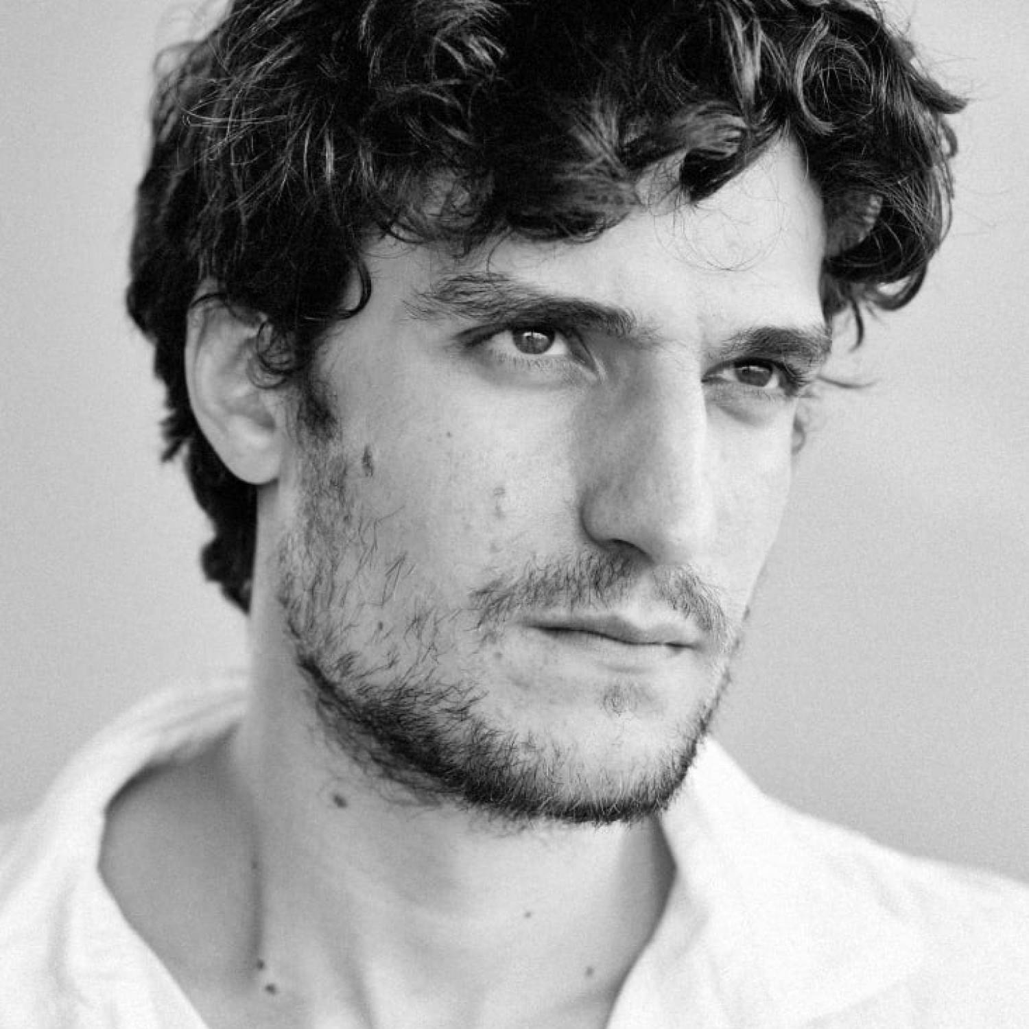 Louis Garrel photo