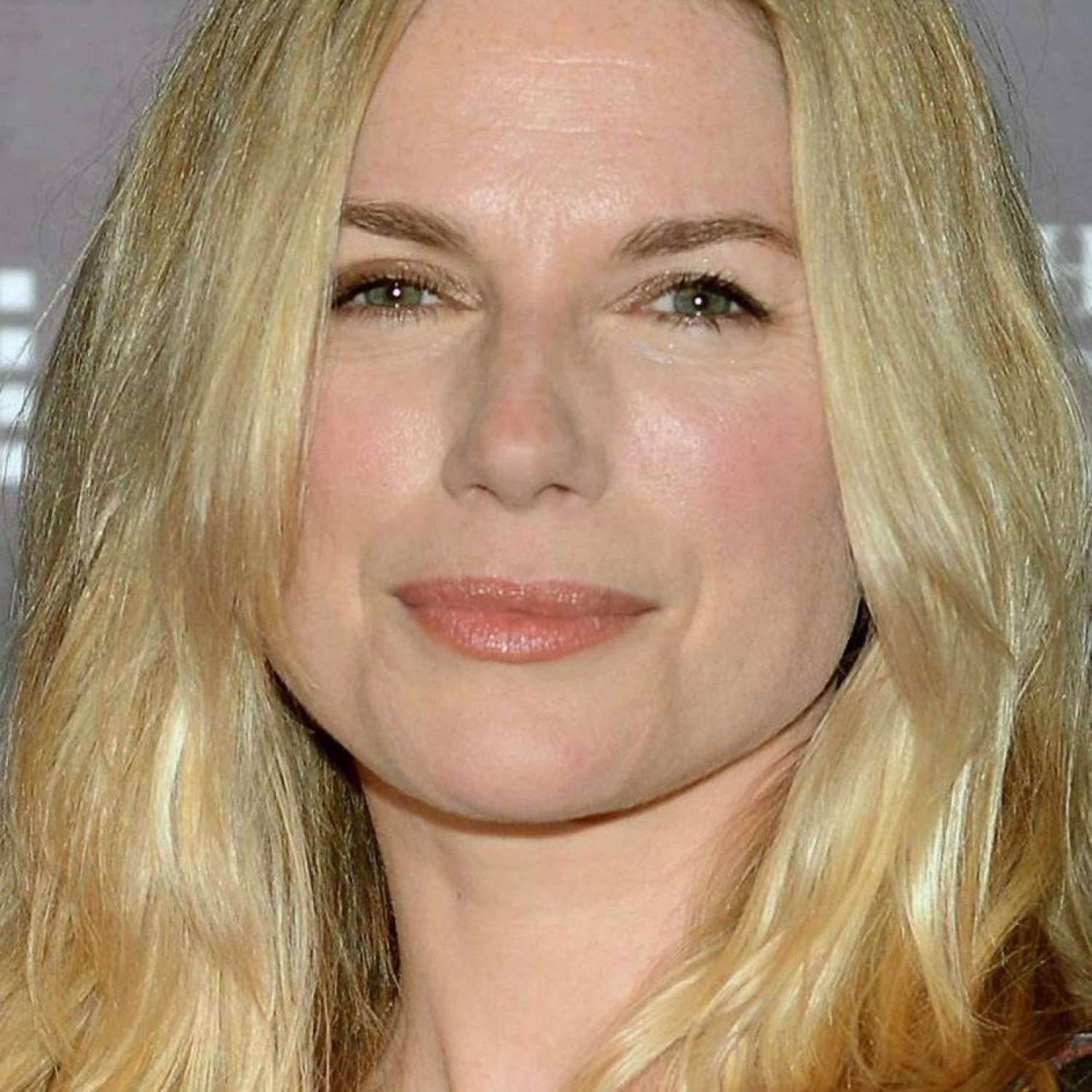 Eva Birthistle photo