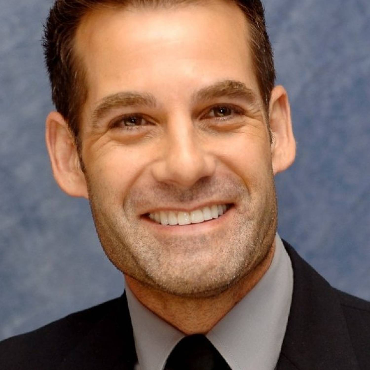 Adrian Pasdar photo