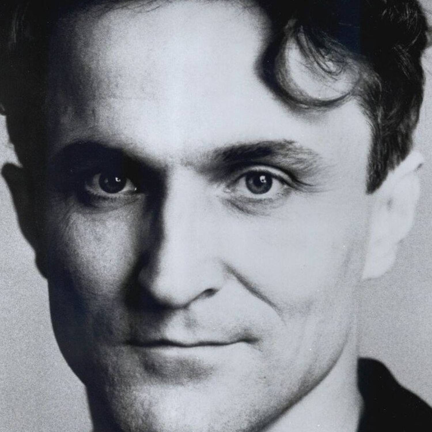 David Patrick Kelly photo