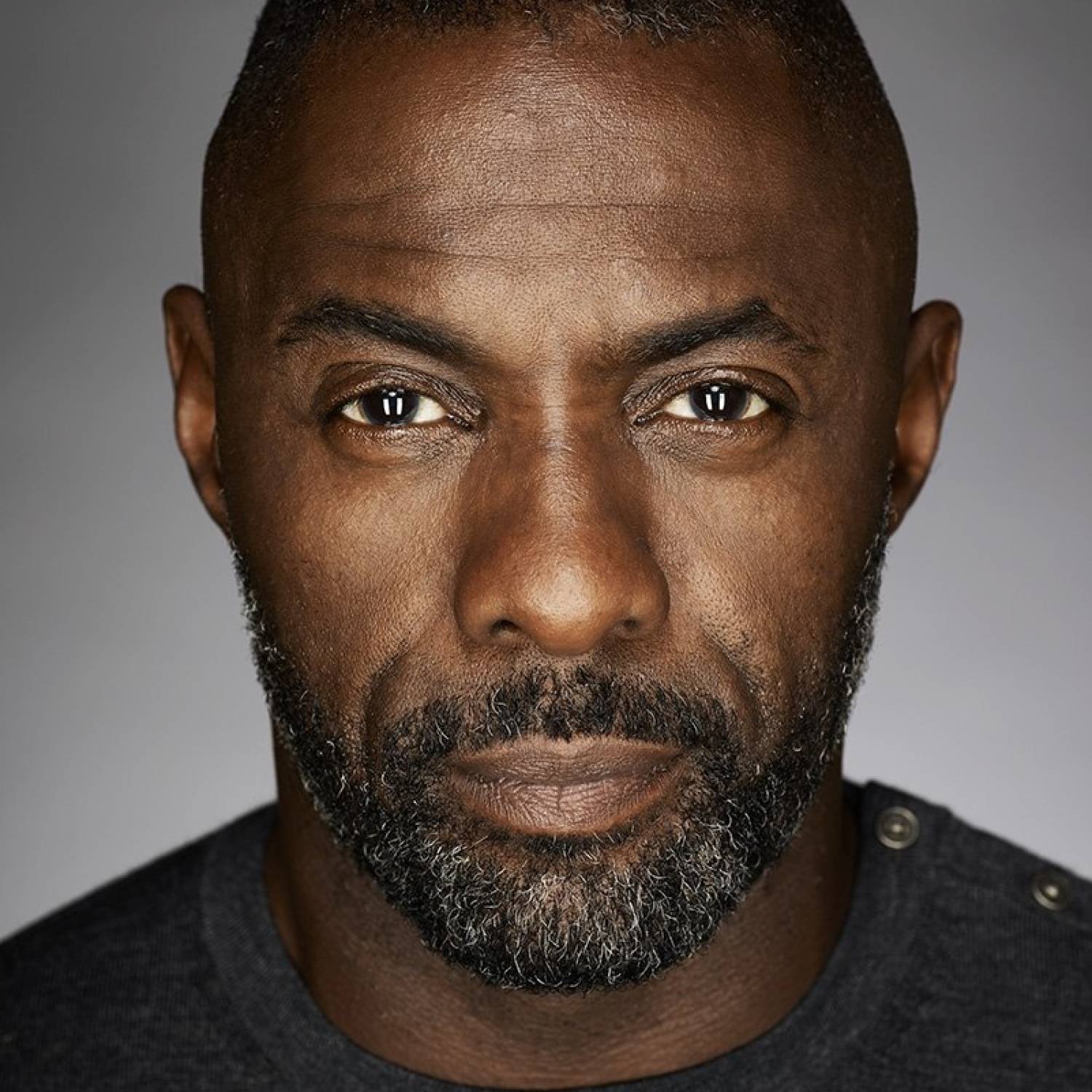 Idris Elba photo