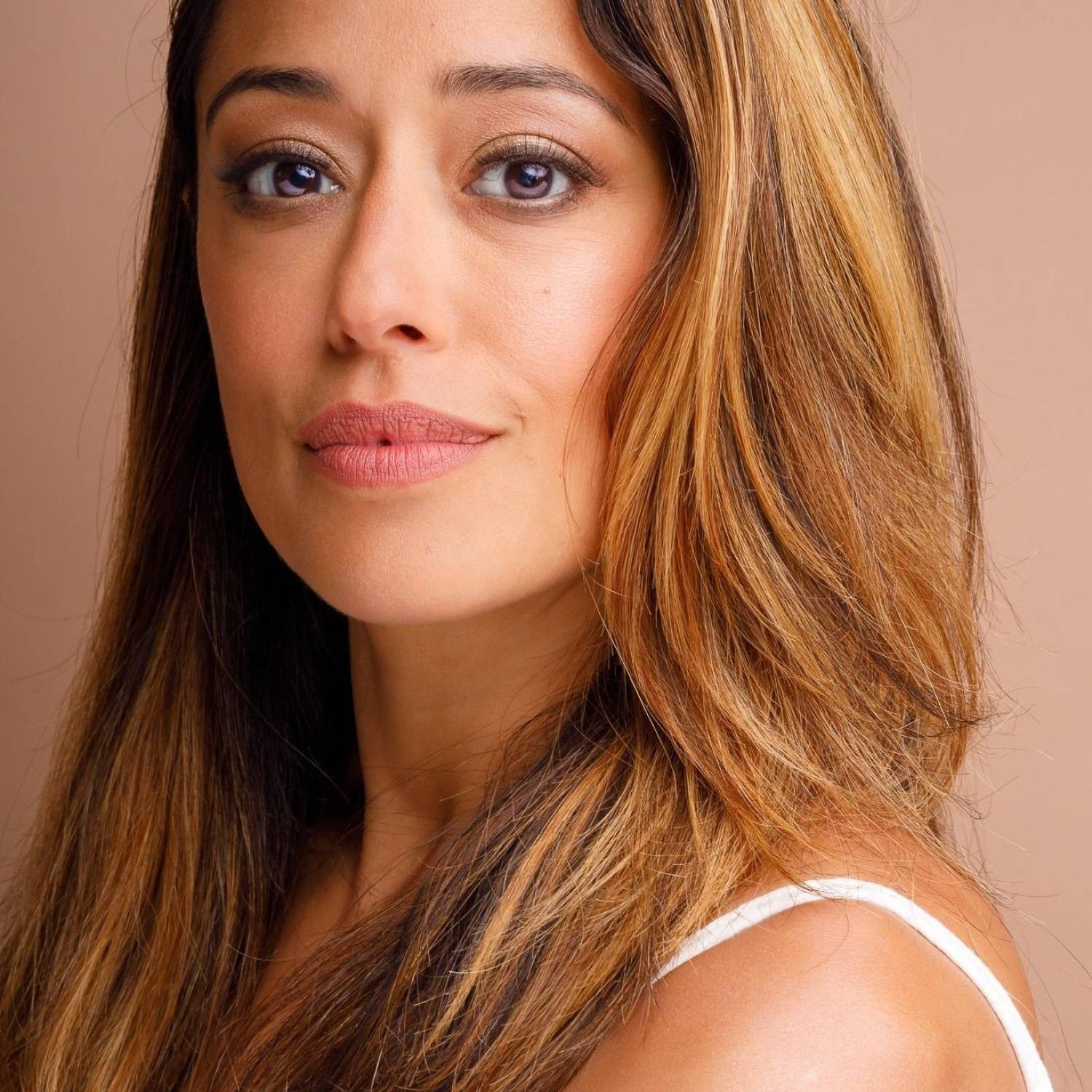 Elena Hurst photo