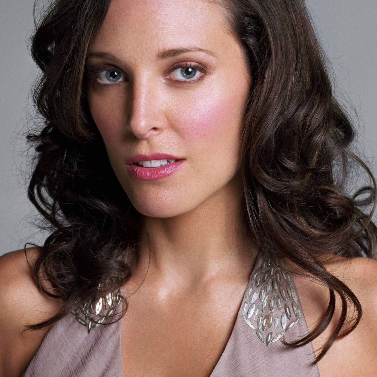 Erin Daniels photo