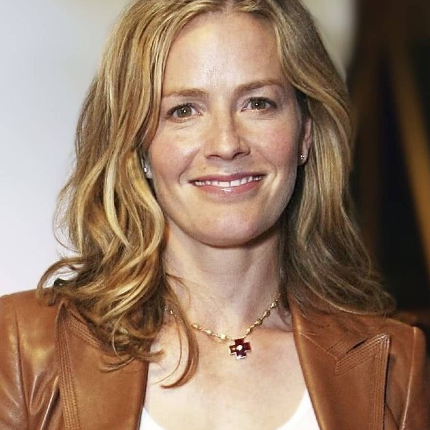 Elisabeth Shue photo