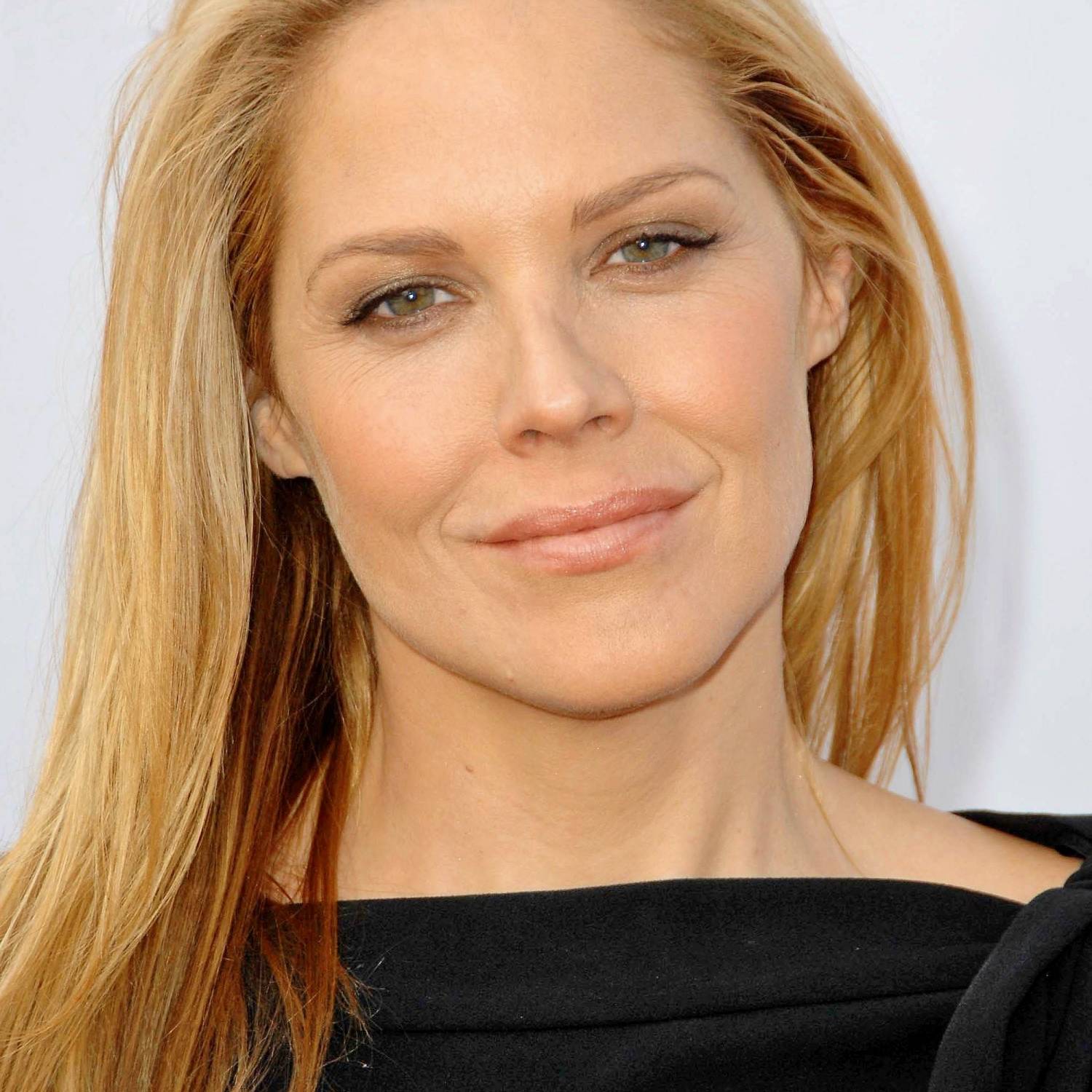 Mary McCormack photo