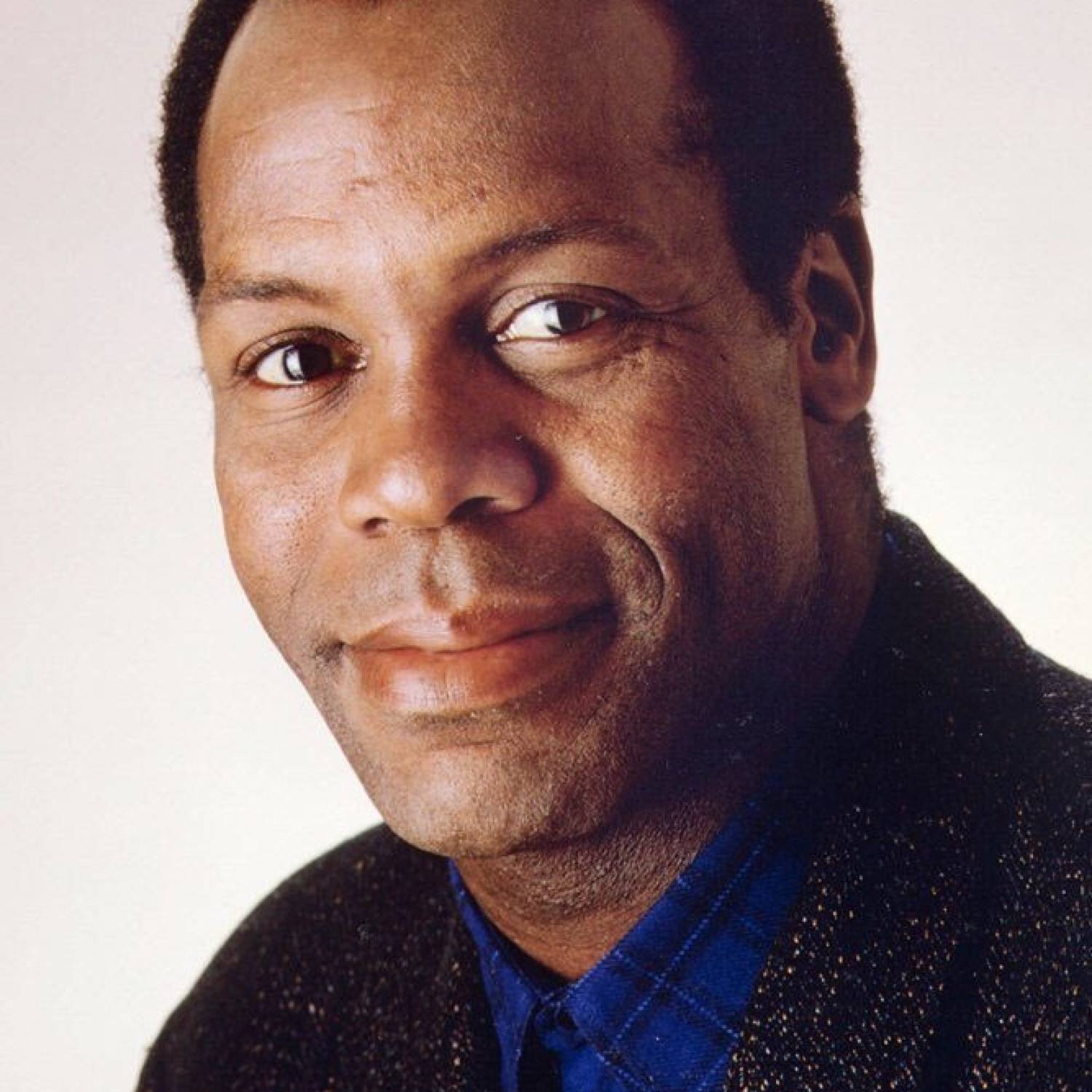 Danny Glover photo