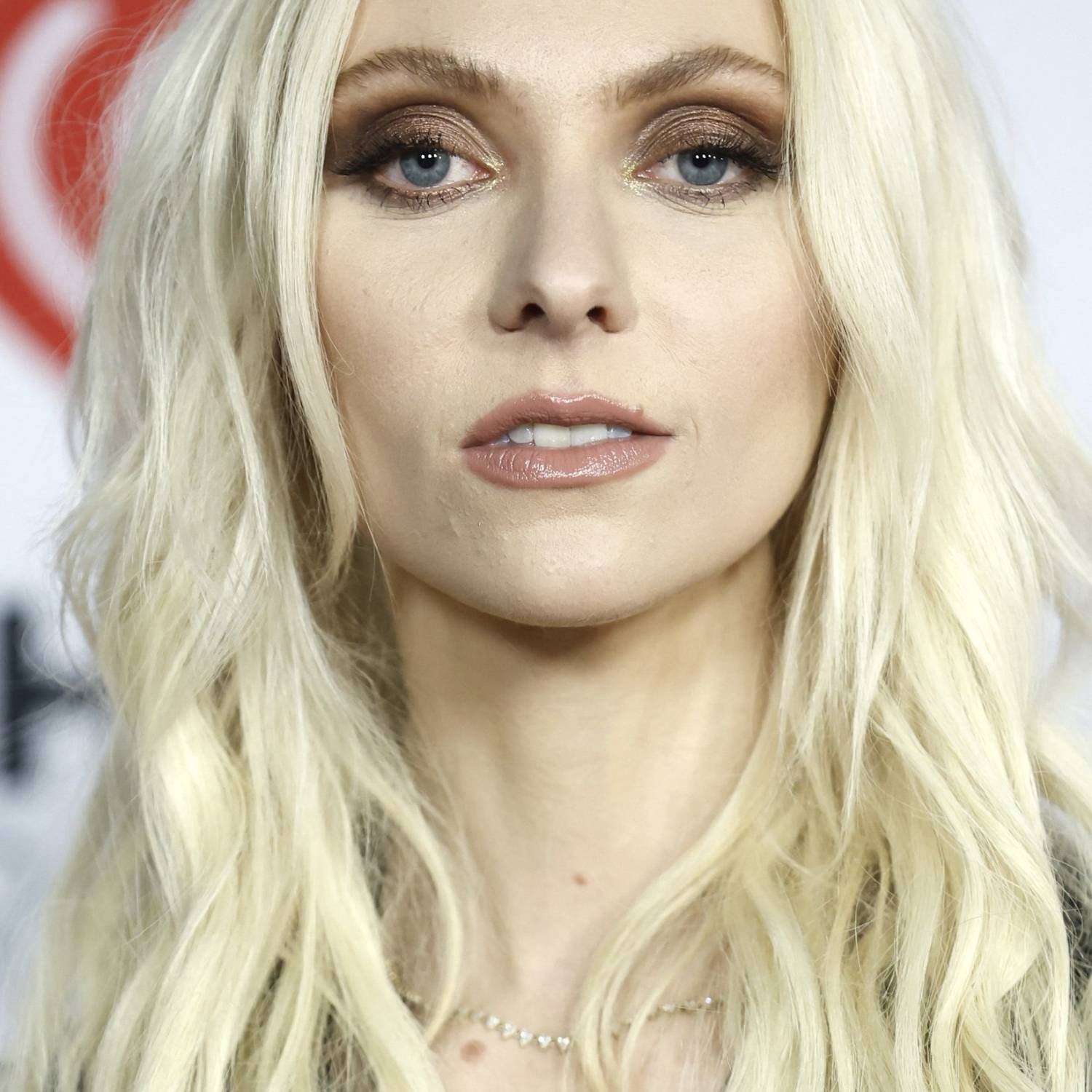 Taylor Momsen photo