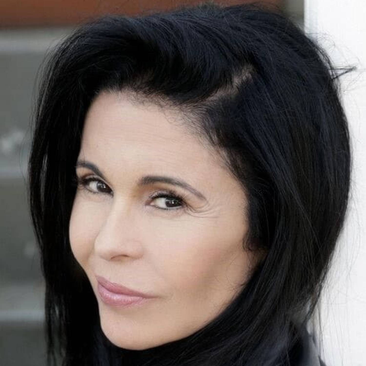 Maria Conchita Alonso photo