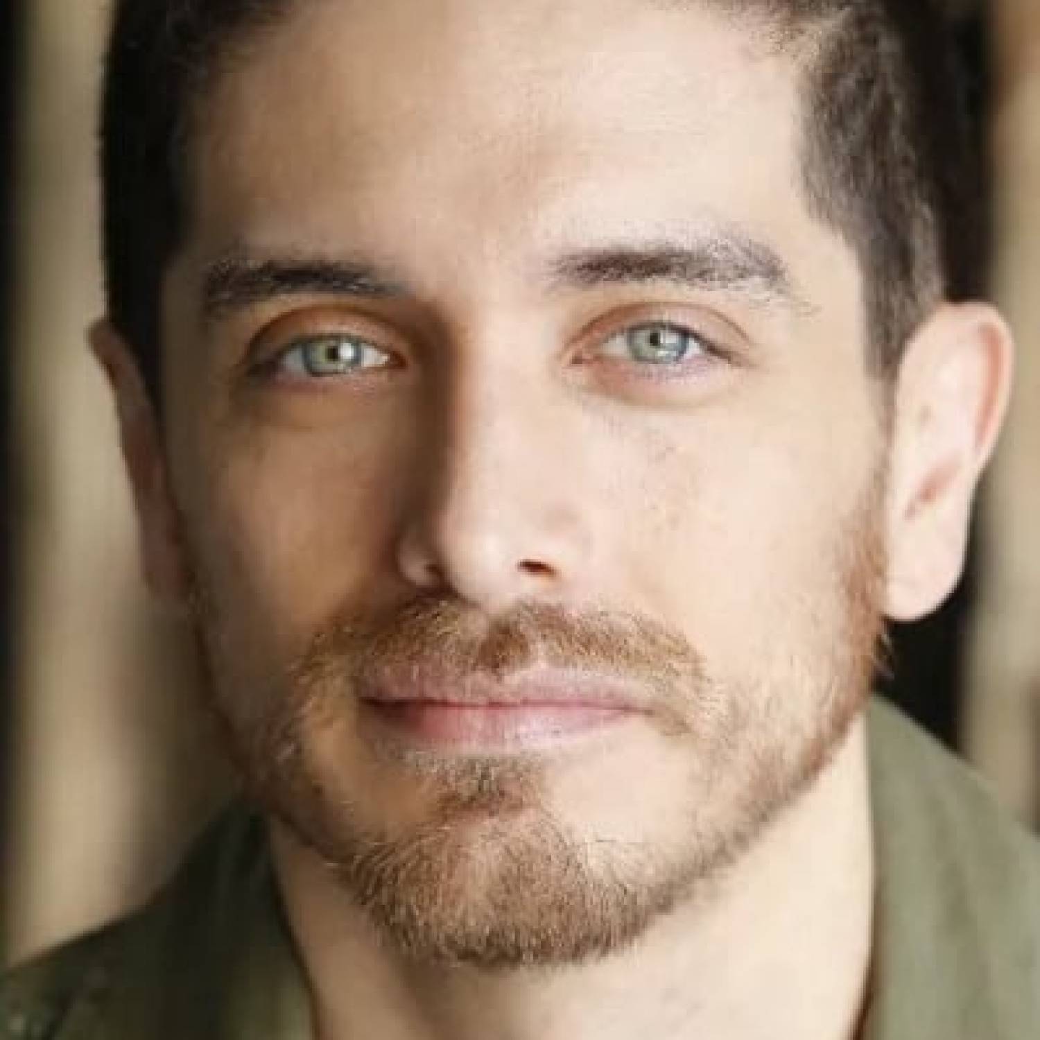 Josh Keaton photo