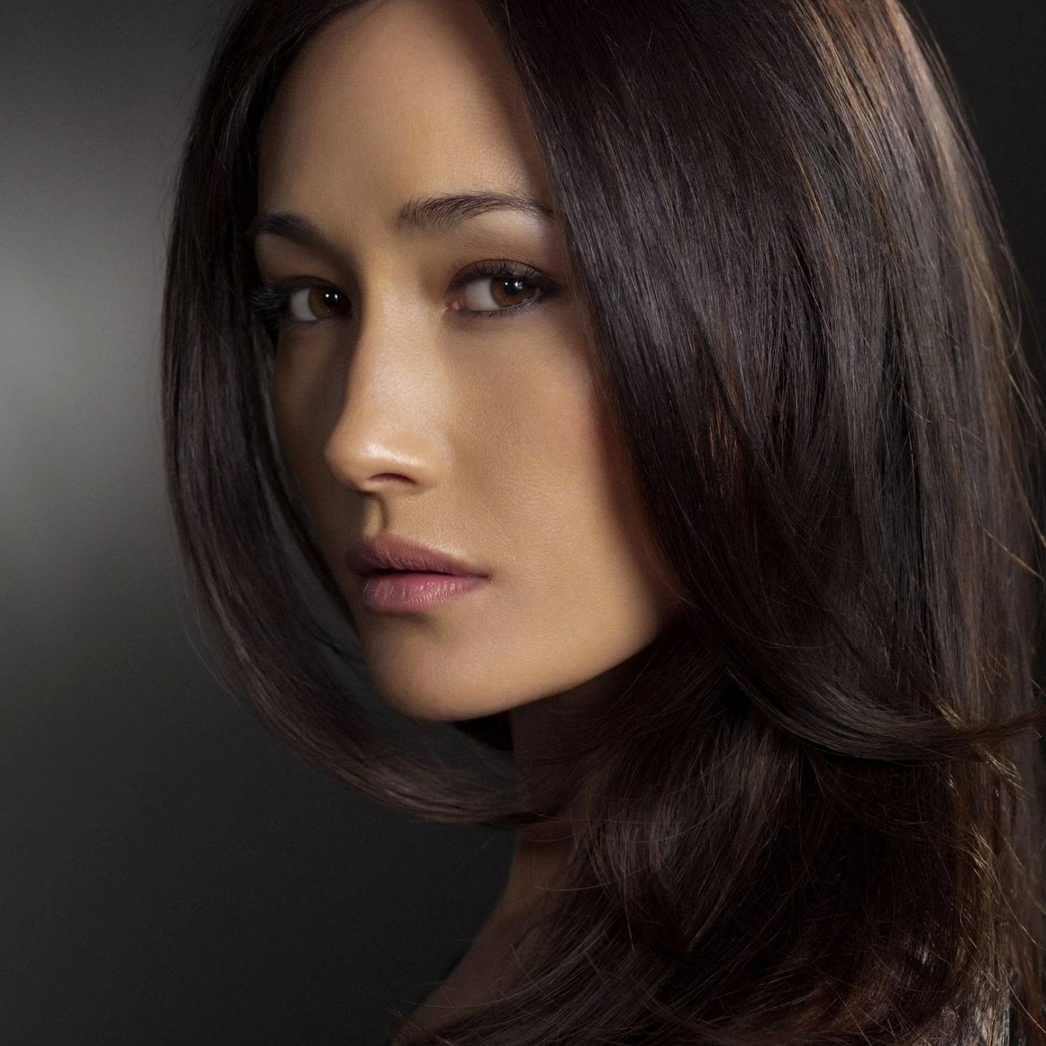 Maggie Q photo