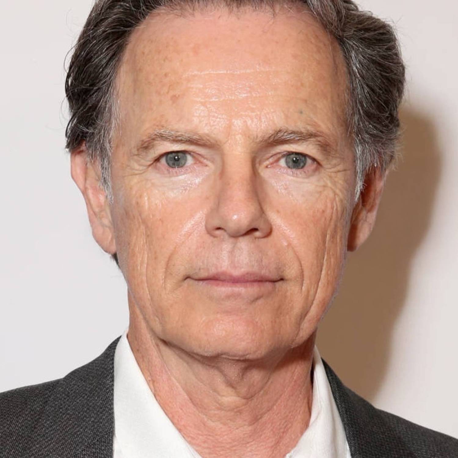 Bruce Greenwood photo