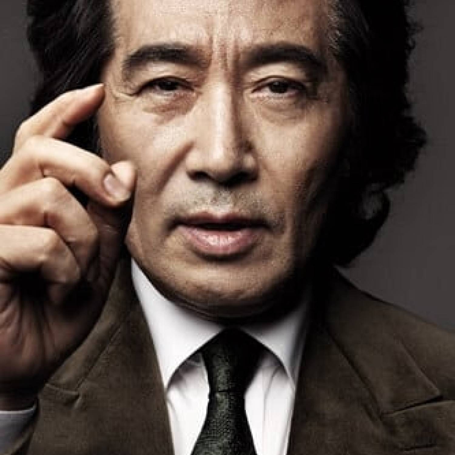 Yun-shik Baek photo