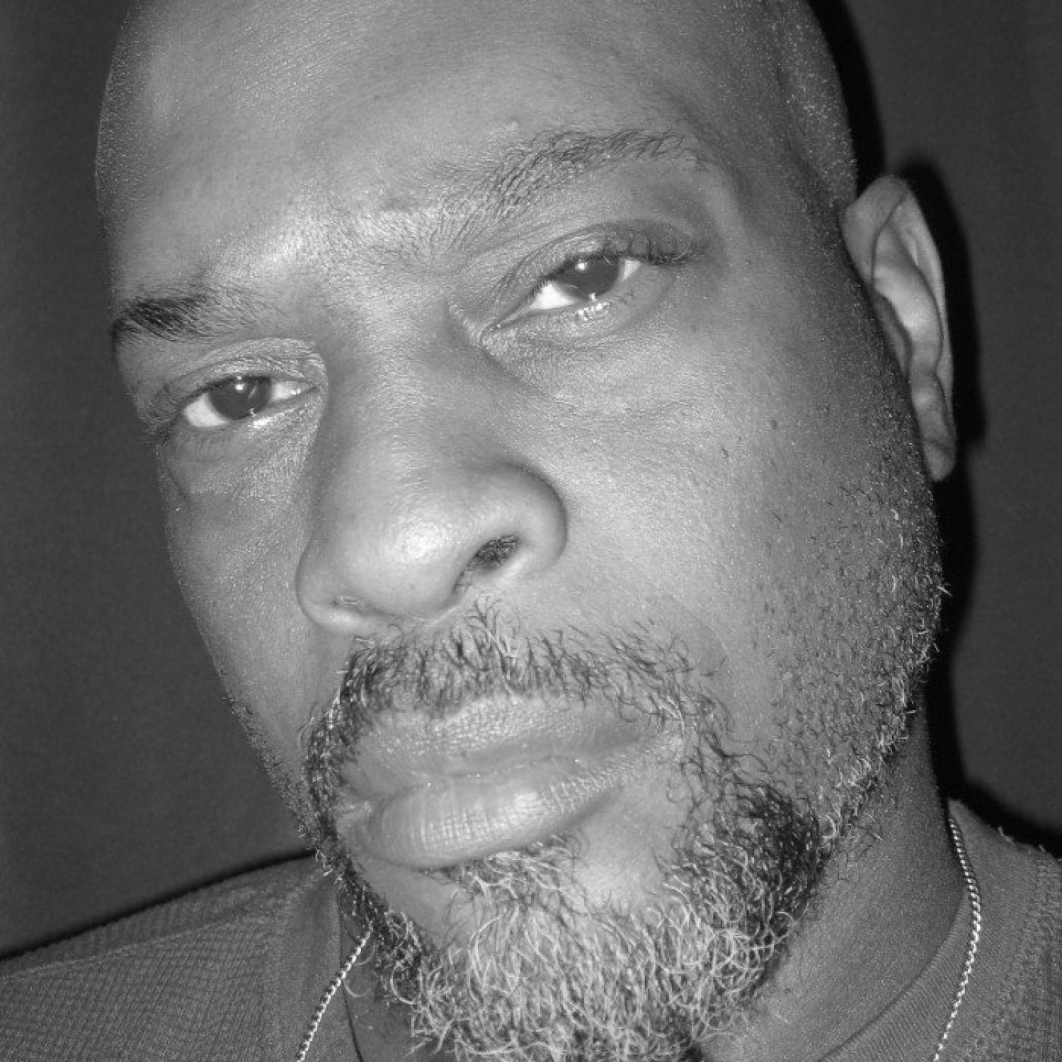 Jon Eyez photo