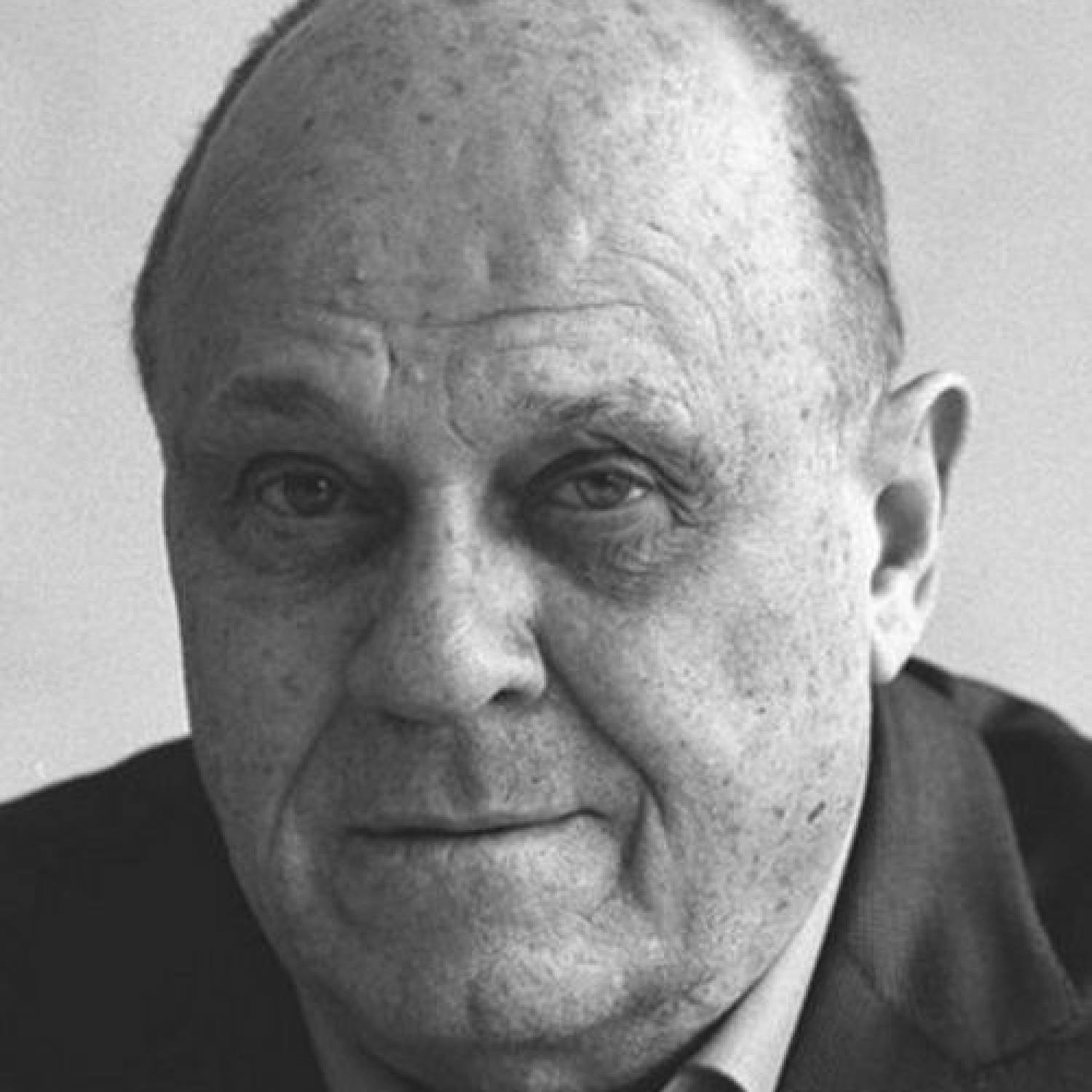 Vladimir Menshov photo