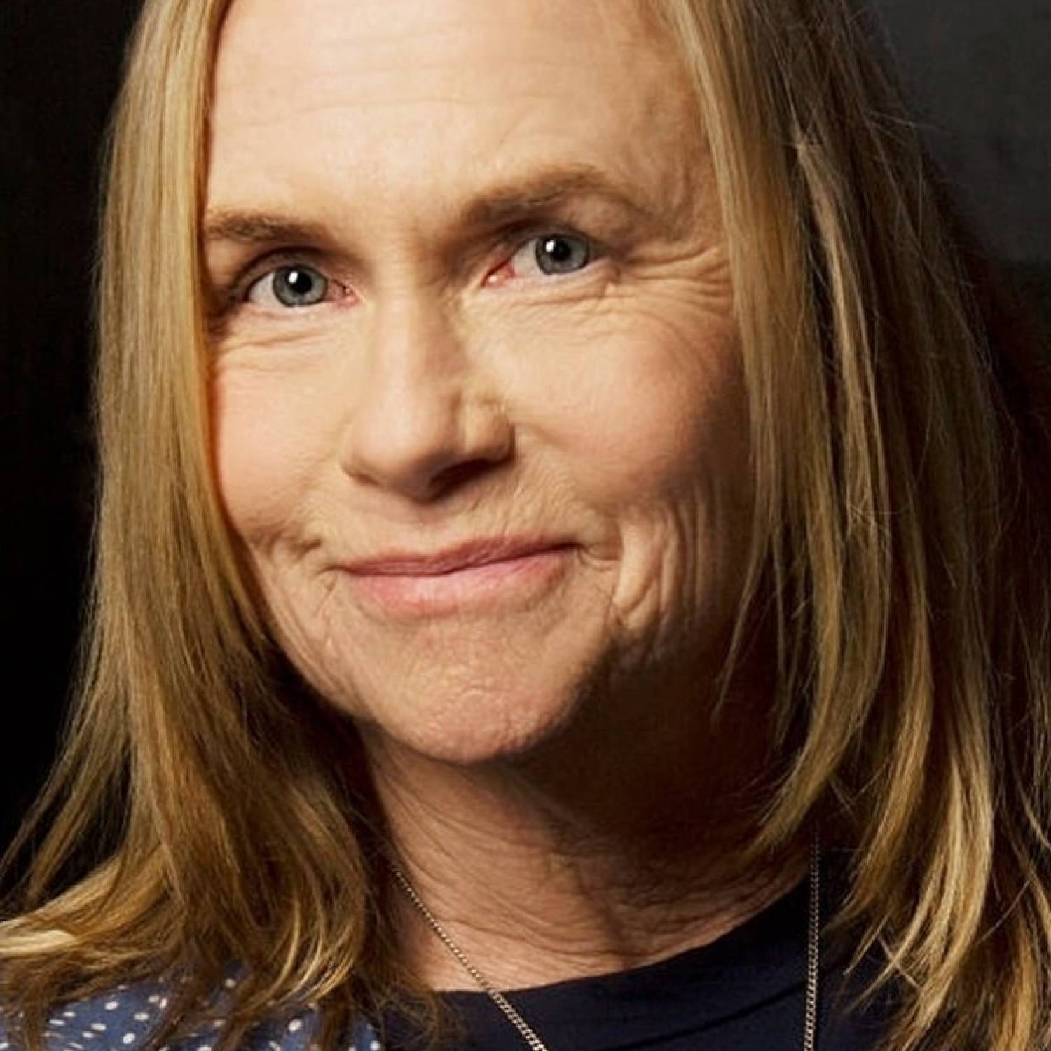 Amy Madigan photo
