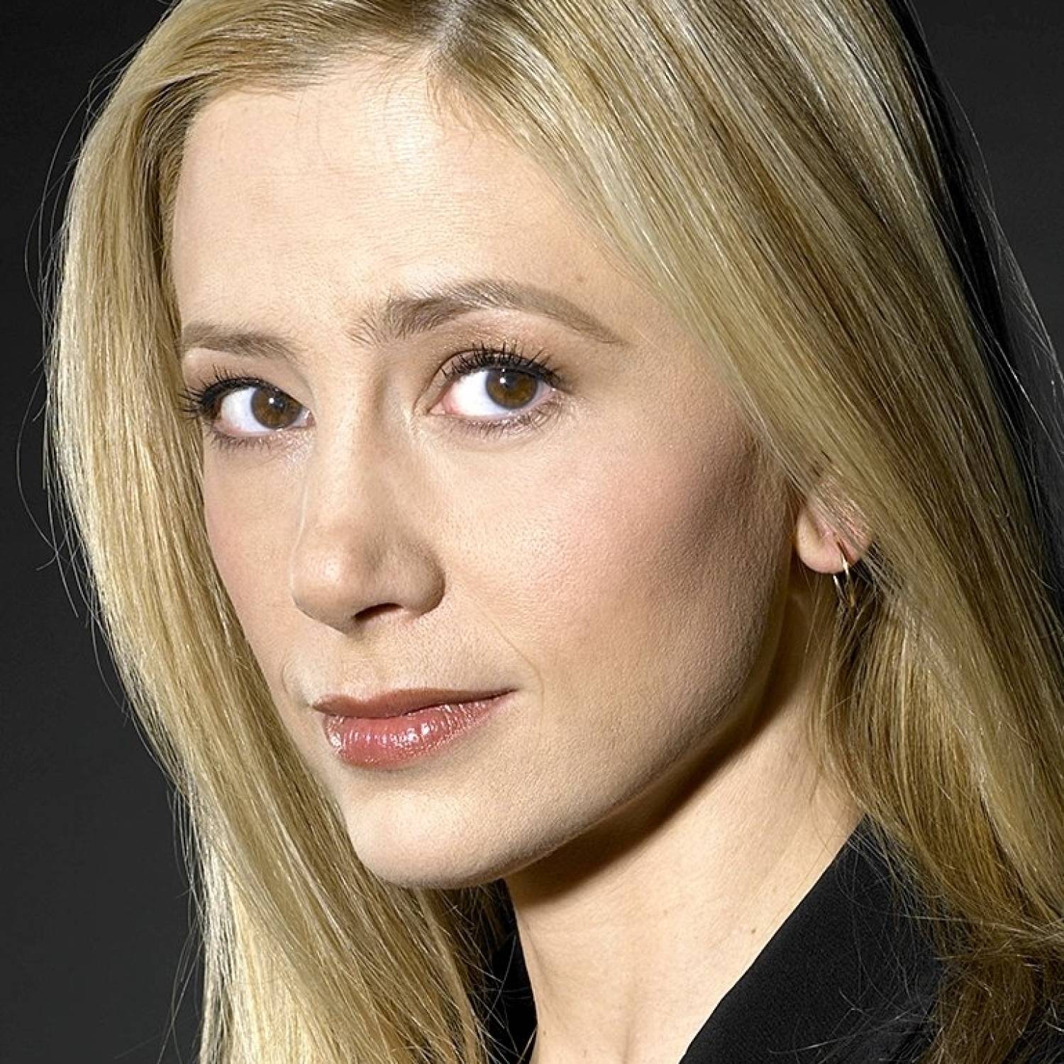 Mira Sorvino photo